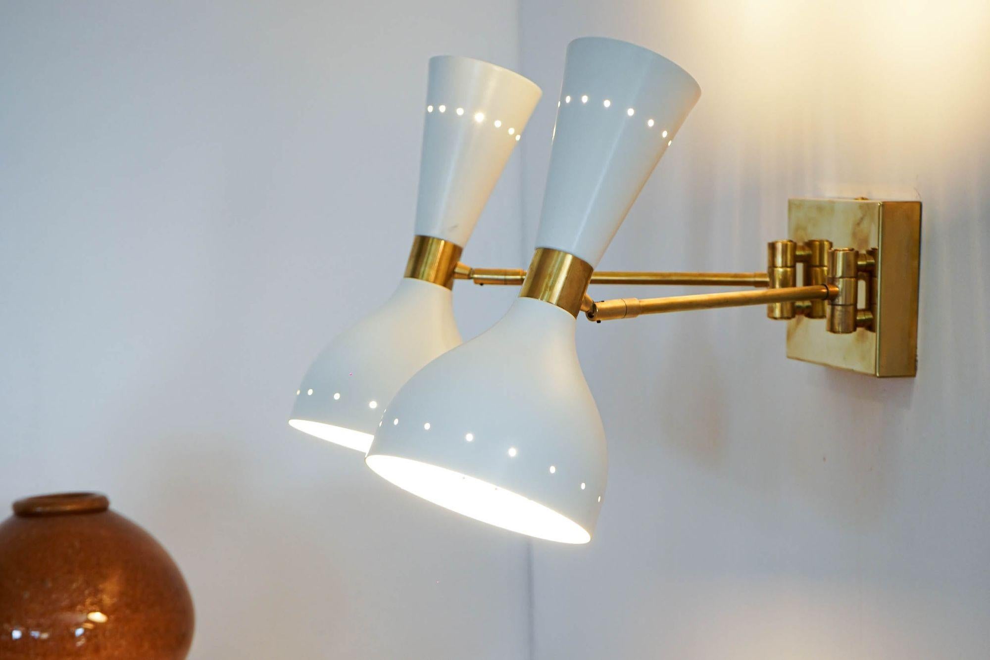 Doppio, pair of sconces rotating with pivot heads, twin lights. Piattelli design For Sale 12