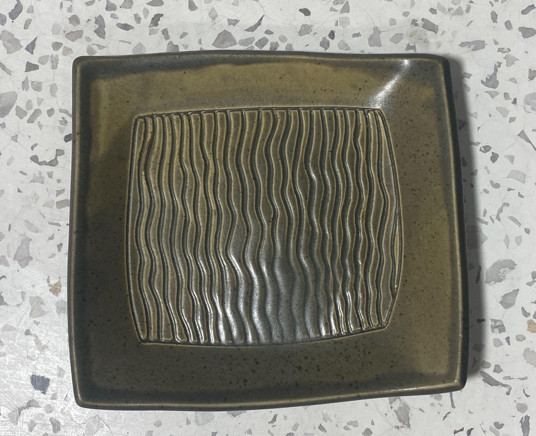 Dora De Larios firmata Studio Pottery messicano americano della California in vendita 2