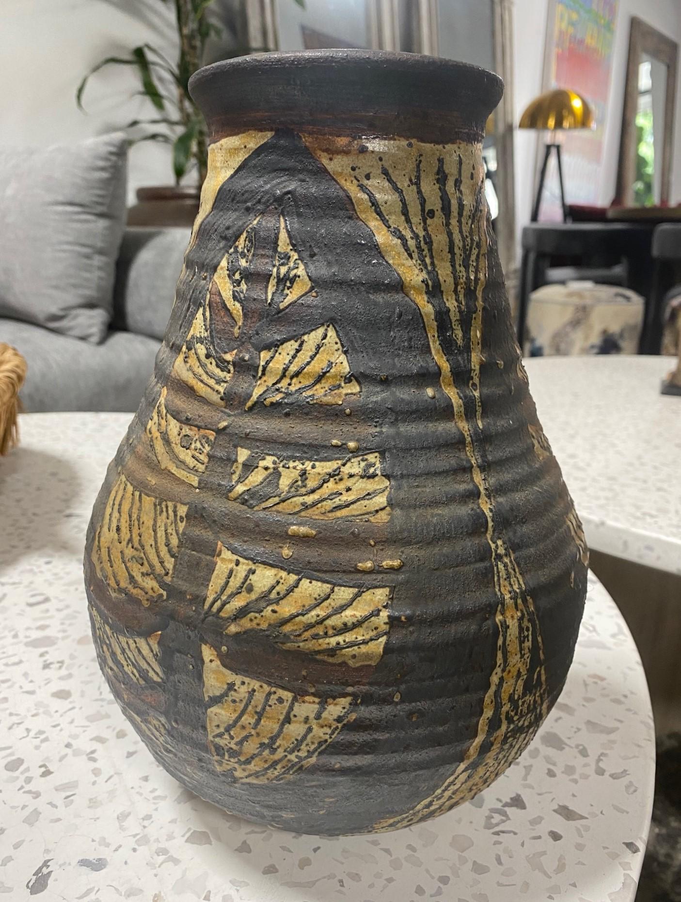 20th Century Dora De Larios Signed Mid-Century Modern California Studio Pottery Large Vase For Sale