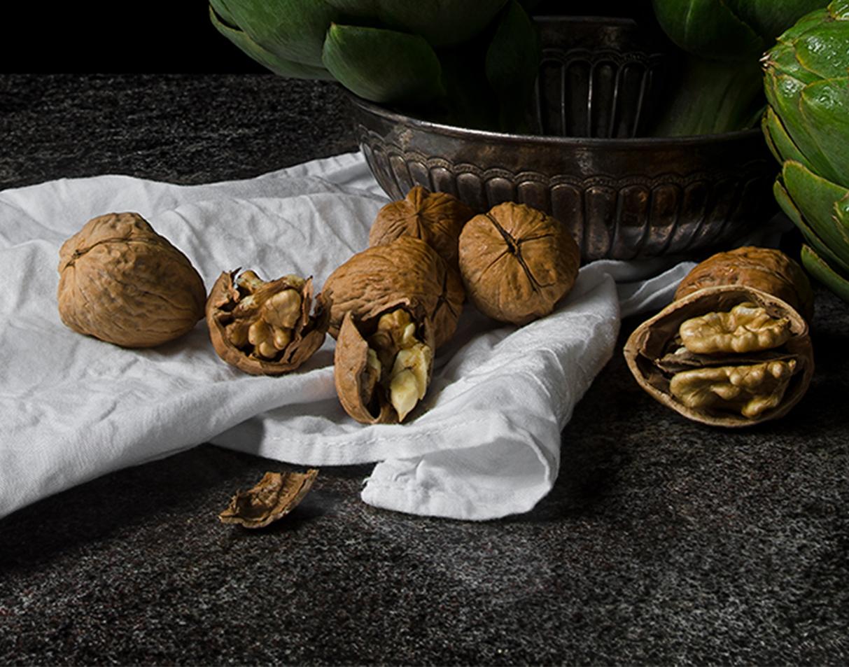 Alcachofas con nueces. From The Bodegones still life color photography Series - Photograph by Dora Franco