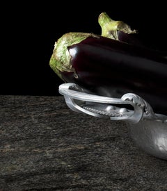 Berenjenas. Dalla serie Bodegones. Fotografia di nature morte a colori