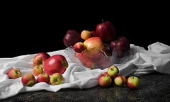 Manzanas. From The Bodegones still life color photography  series