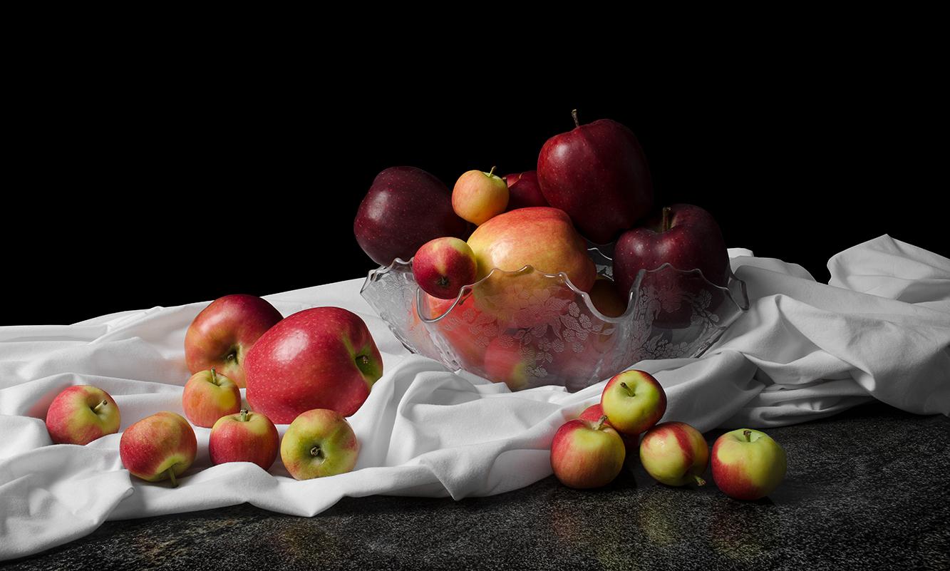 Dora Franco Color Photograph – Manzanas. Von The Bodegones Stillleben-Farbfotografie  Serie