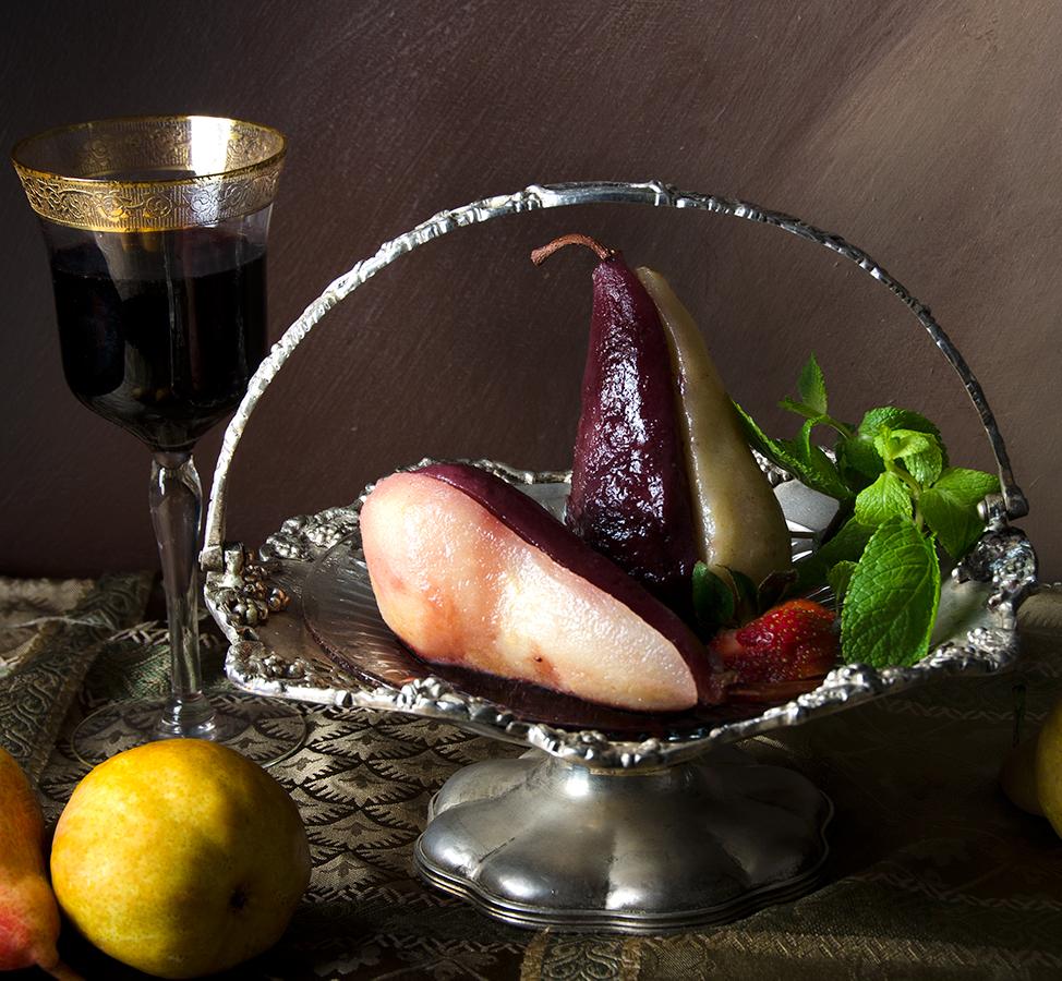Les bodegones sont une interprétation picturale basée sur un projet de recherche du célèbre chef Juan Carlos Franco, sur les anciennes recettes de cuisine de différentes périodes de l'histoire. Le photographe a recréé les images en s'inspirant de
