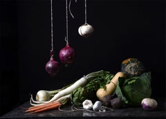 Verduras con nabo y cebollas colgante II. Aus der Serie The Bodegones - Stillleben