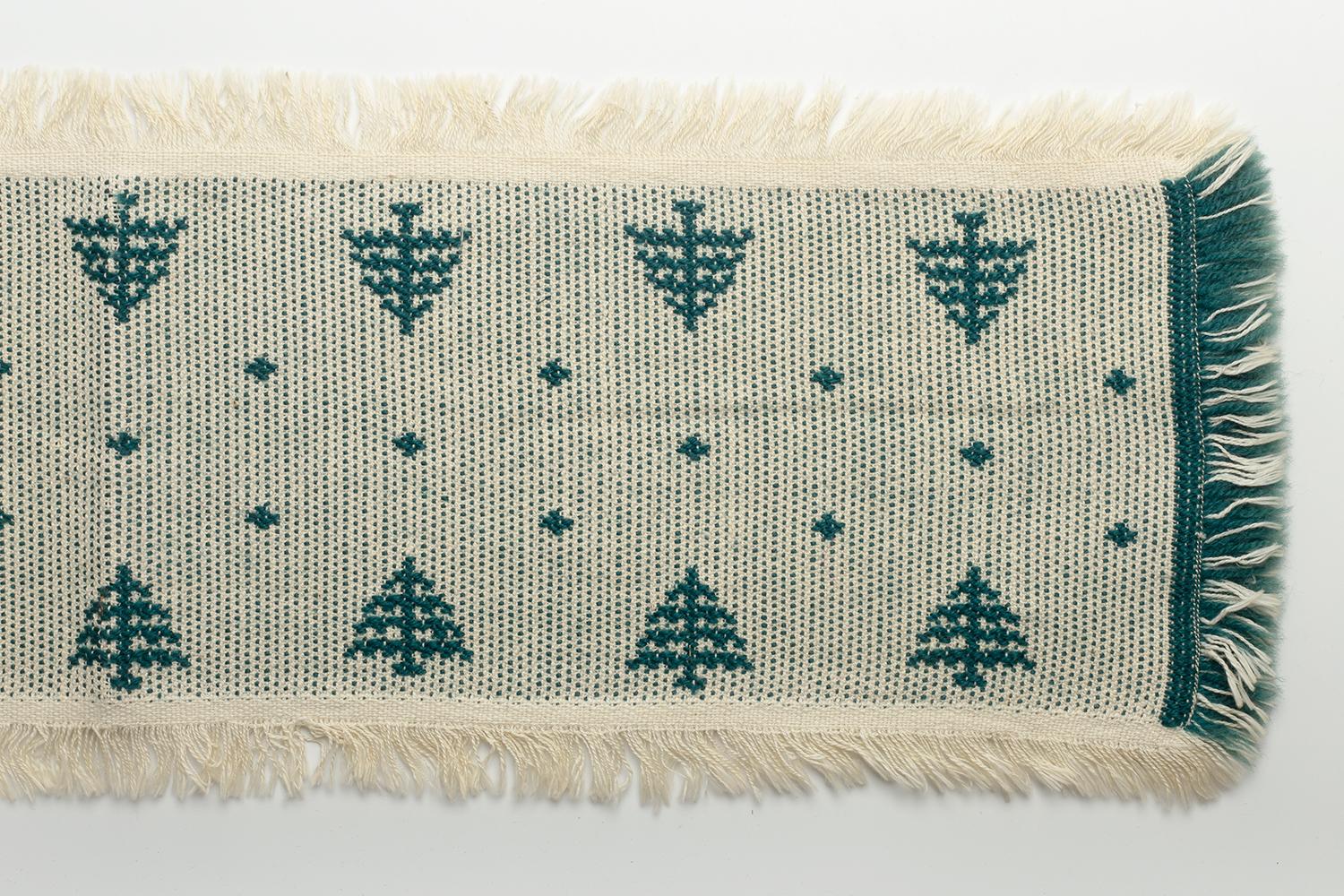 Mid-20th Century Dora Jung / Table runner / Gifted by Dora Jung to Simone Prouvé in 1954. For Sale