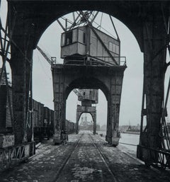 Battersea Power Station, London, 1934 - Dora Maar (Vintage-Kontaktabzug)