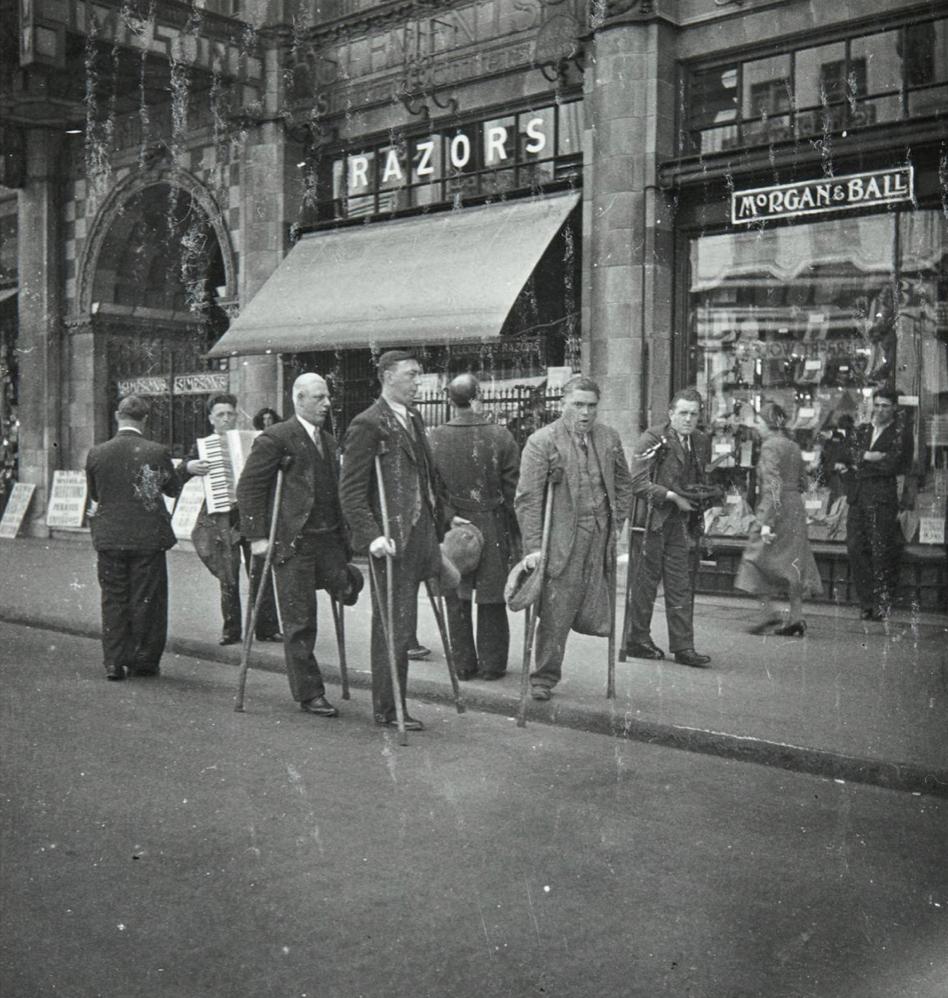 Singers on Crutches, London, 1934 - Dora Maar (Vintage Contact Print)