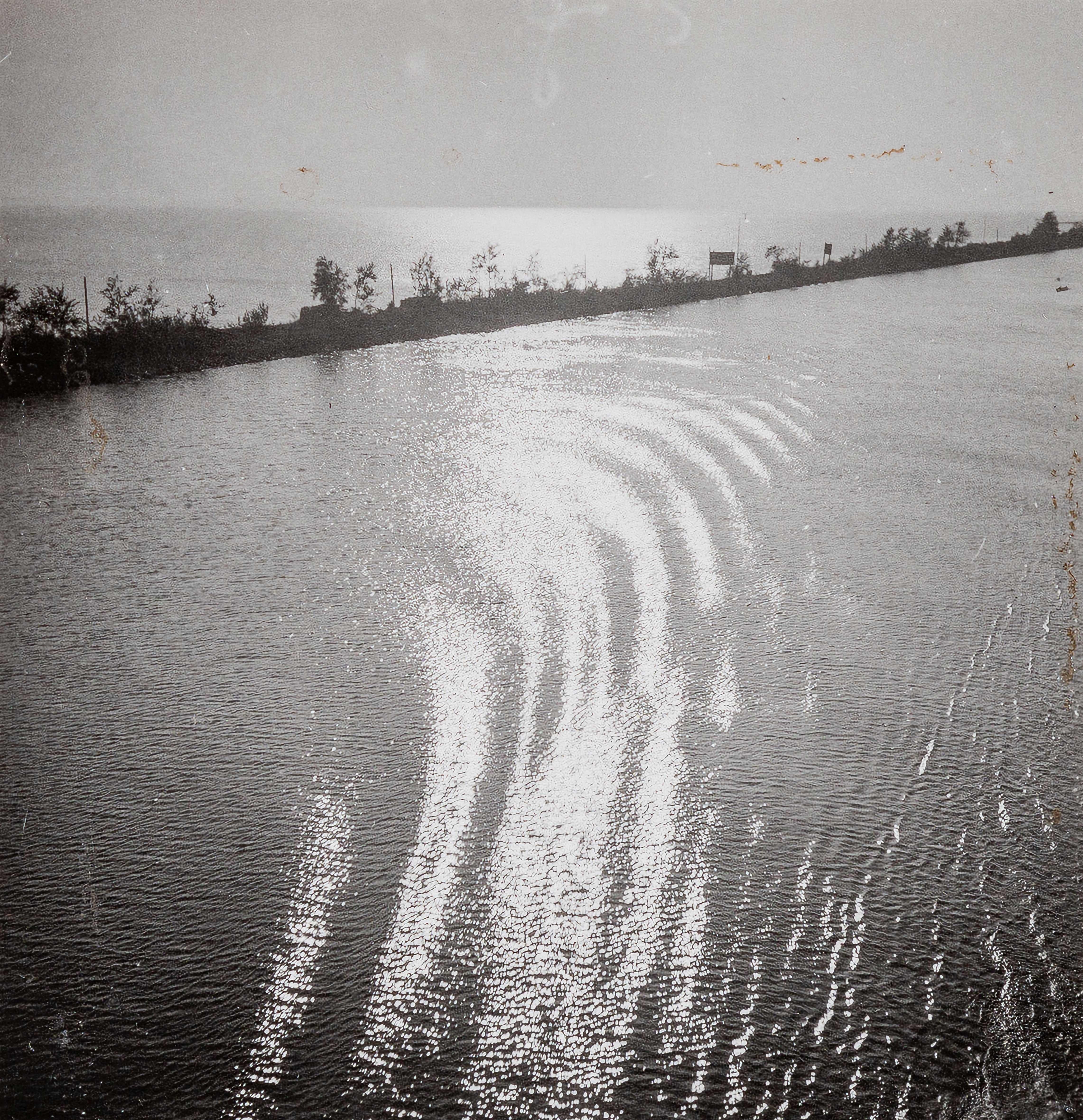 Dora Maar Black and White Photograph - Study of Light on Water, (Études de Lumière sur l'Eau) III