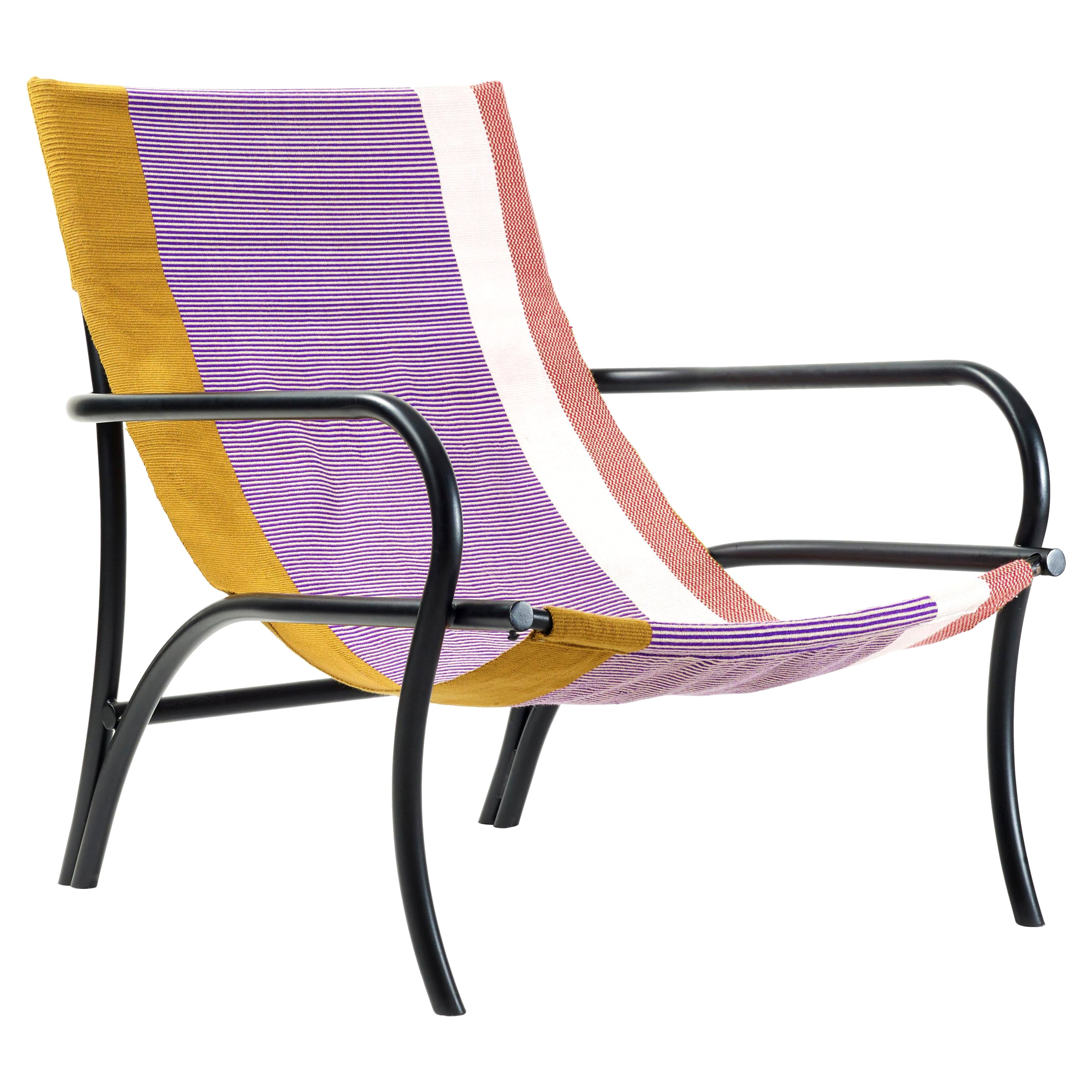 Silla de salón Dorado Maraca de Sebastian Herkner
