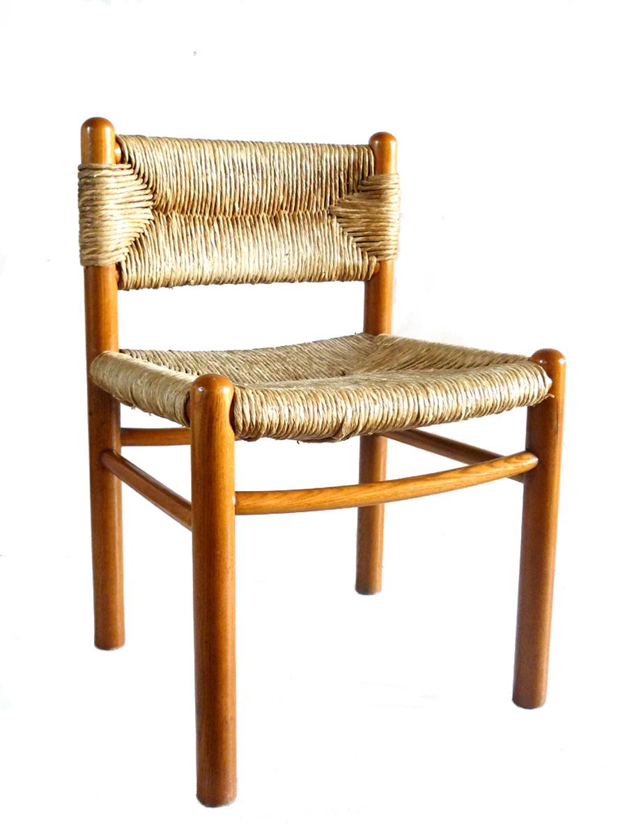 Wicker and wood
Excellent condition
Set of 6.
Designed in the style of Charlotte Perriand