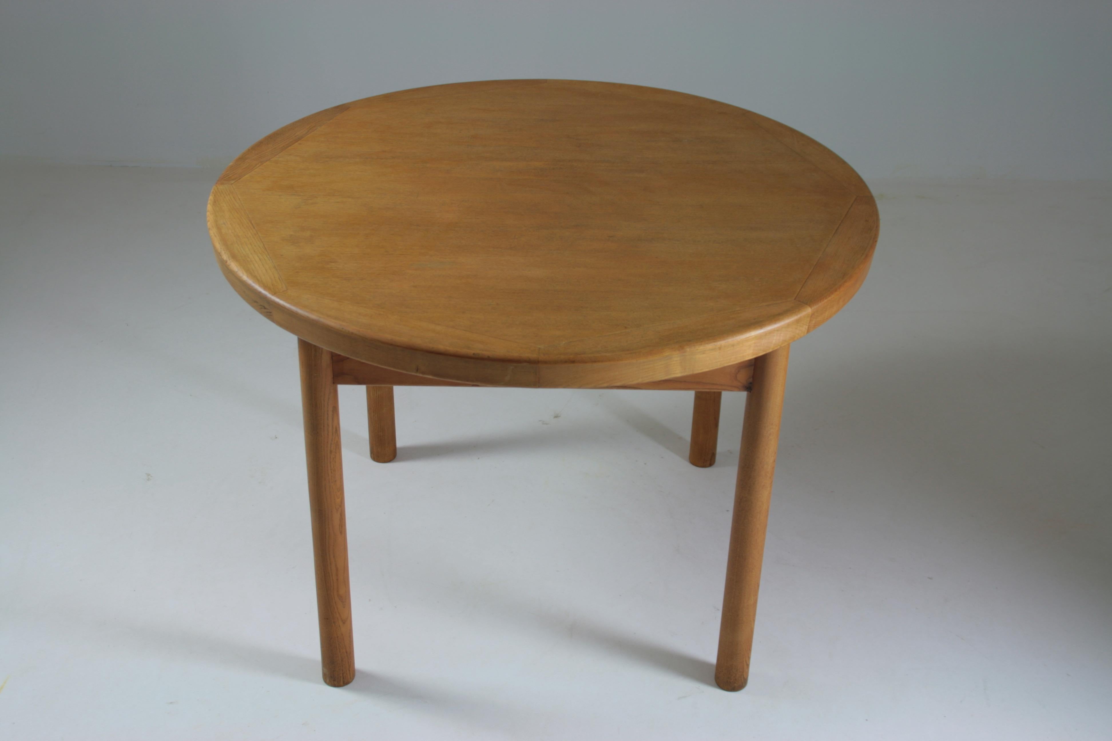 Dordogne model round table by Robert Sentou, France For Sale 3
