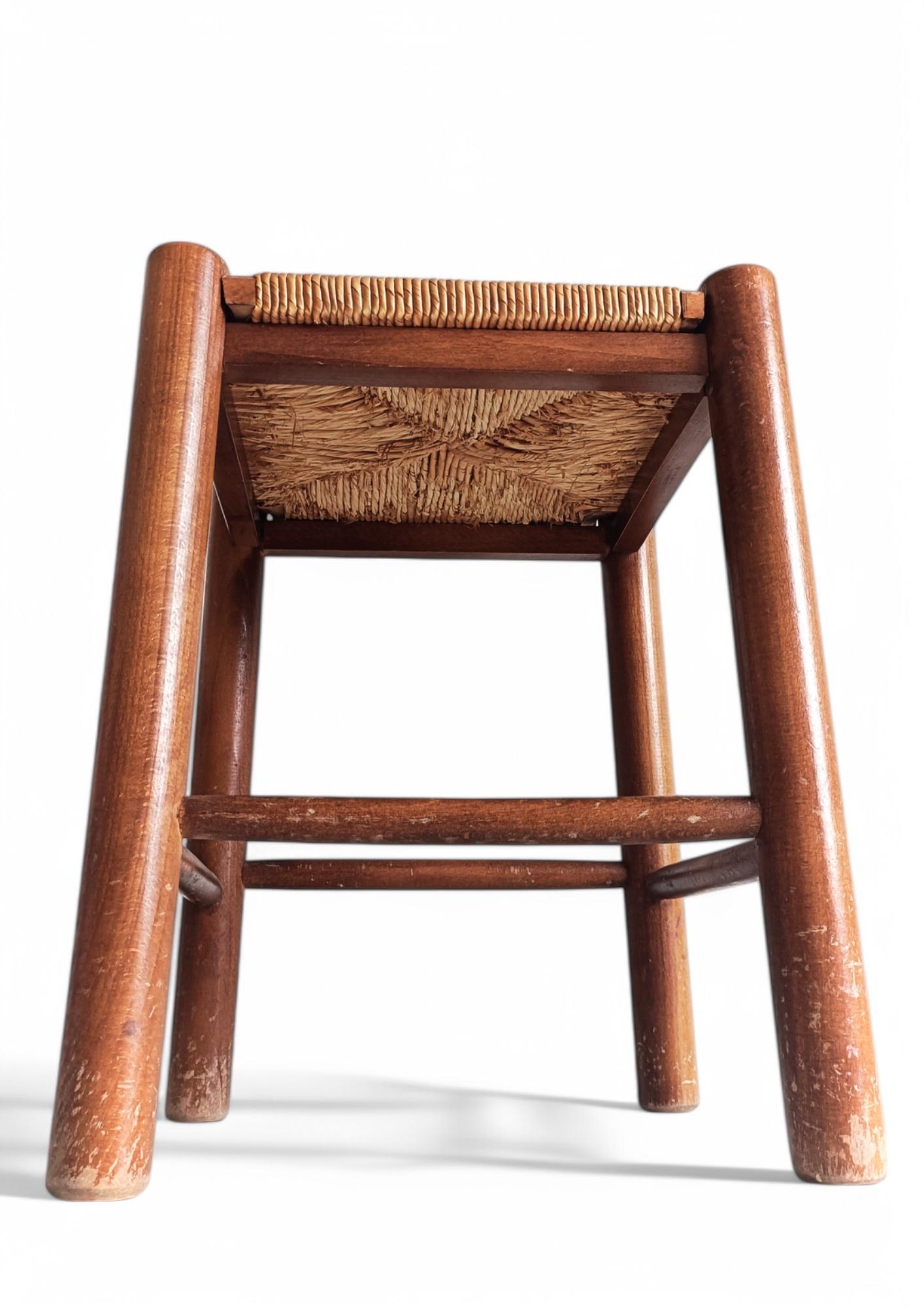 Französischer Hocker im Stil von Charlotte Perriand für Robert Sentou, 1950er Jahre im Angebot 6