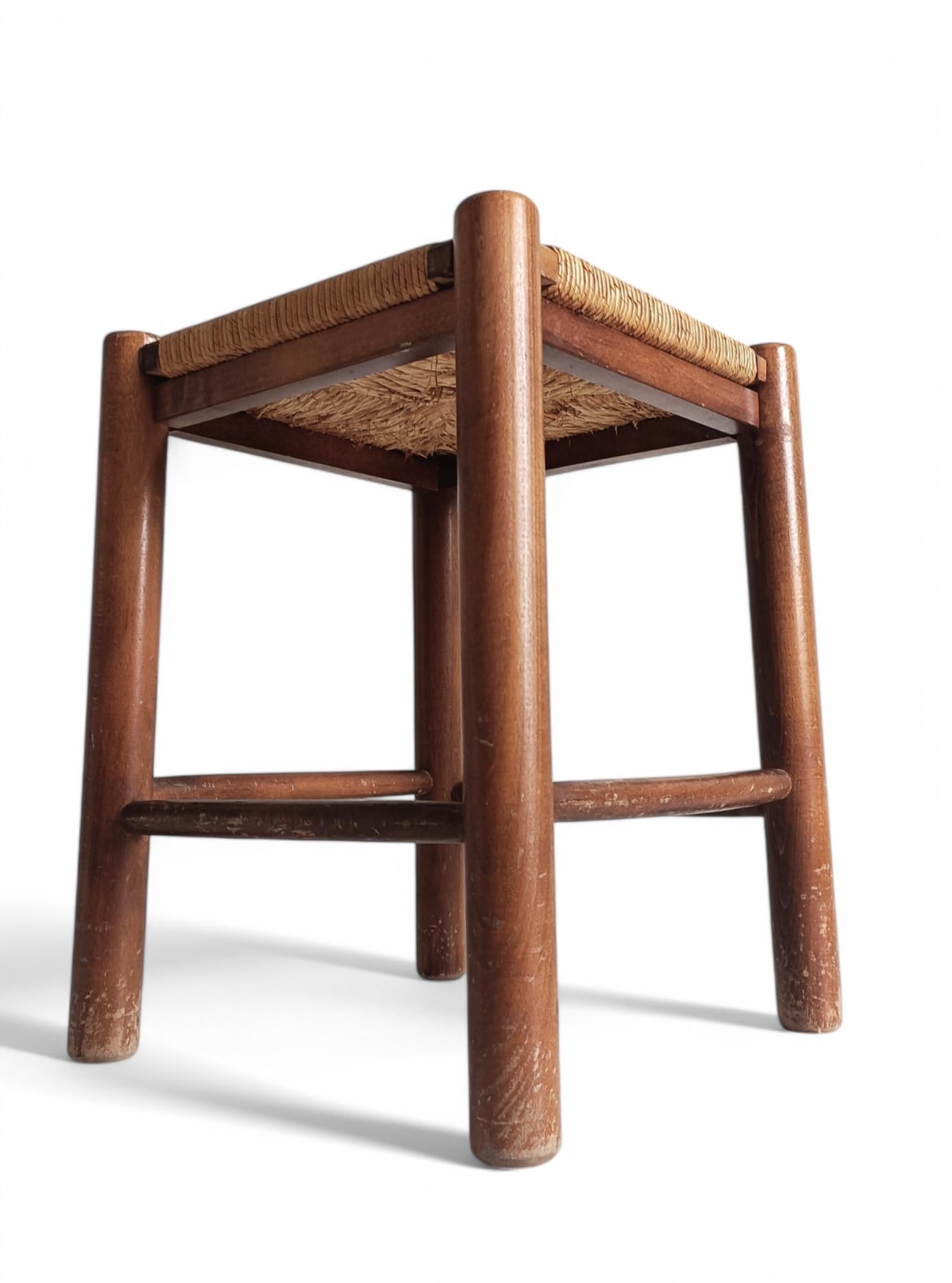 Französischer Hocker im Stil von Charlotte Perriand für Robert Sentou, 1950er Jahre im Angebot 2