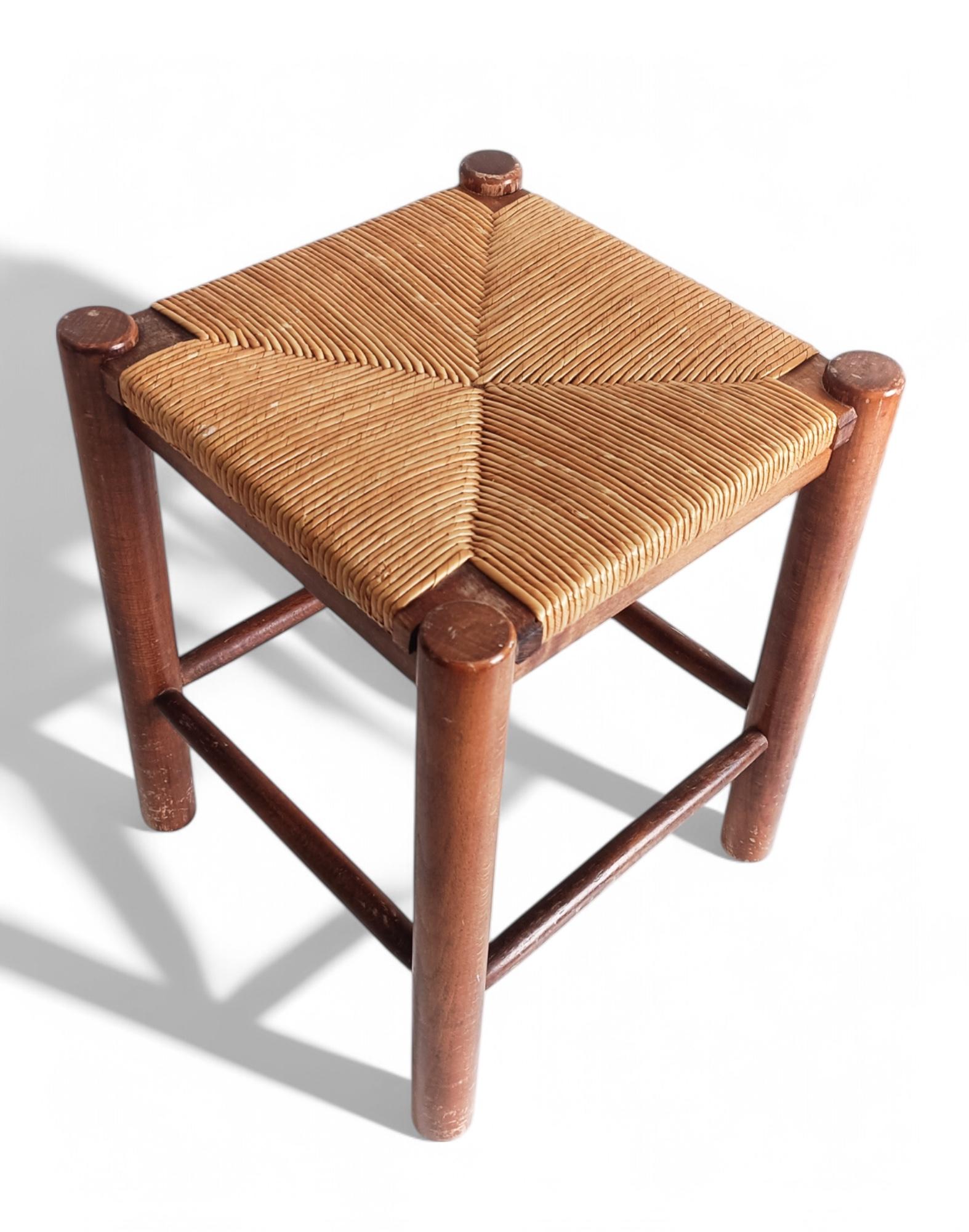 Französischer Hocker im Stil von Charlotte Perriand für Robert Sentou, 1950er Jahre im Angebot 3