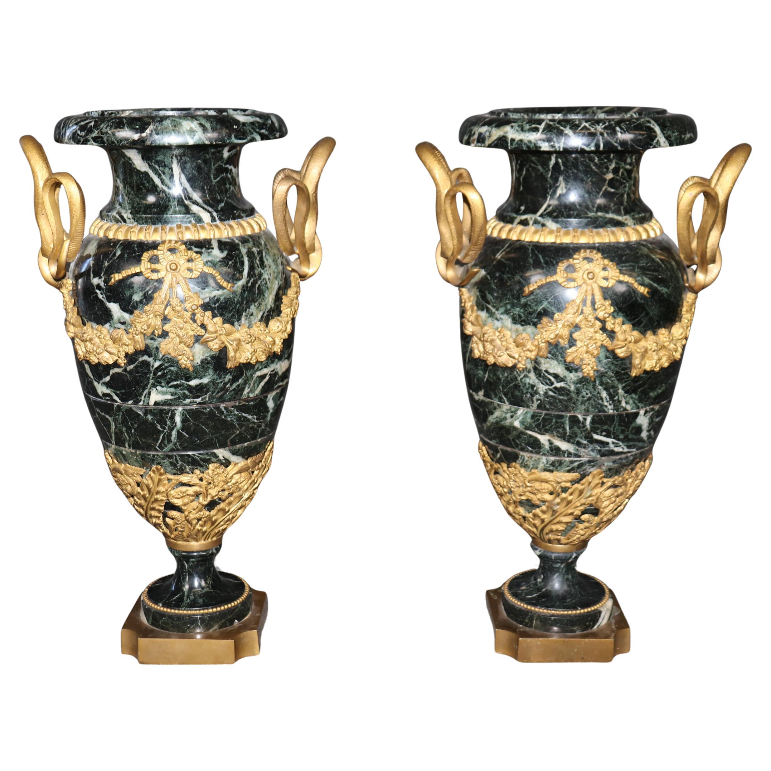 Cassolette in marmo con montatura in bronzo Dore' Impero francese Verdi con serpenti