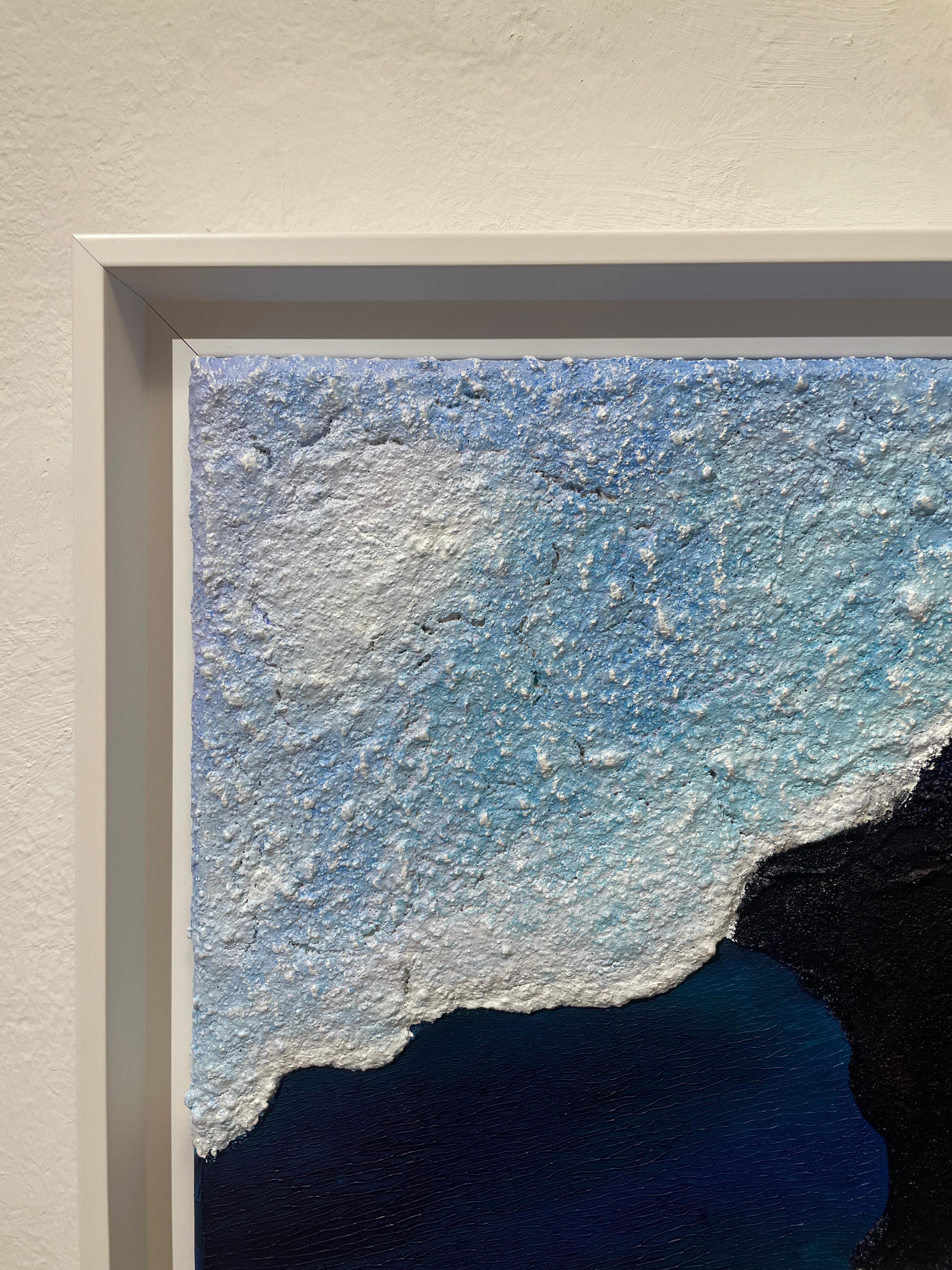 With Arctic 2 the Arctic series continues. It is another painting that I have recycled. I used coarse and fine-grained modeling pastes, a homemade paste made from marble powder and acrylic binder, and, for the first time, a ready-made crackle paste.