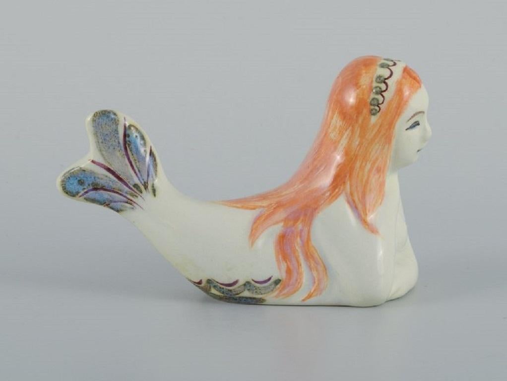 Scandinave moderne Doreen Middelboe pour Aluminia/Royal Copenhagen, figurine de sirène en faïence. 1970. en vente