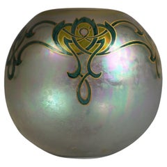 Dorflinger or Honesdale School Art Glass Vase with Stylized Celtic Flowers C1910