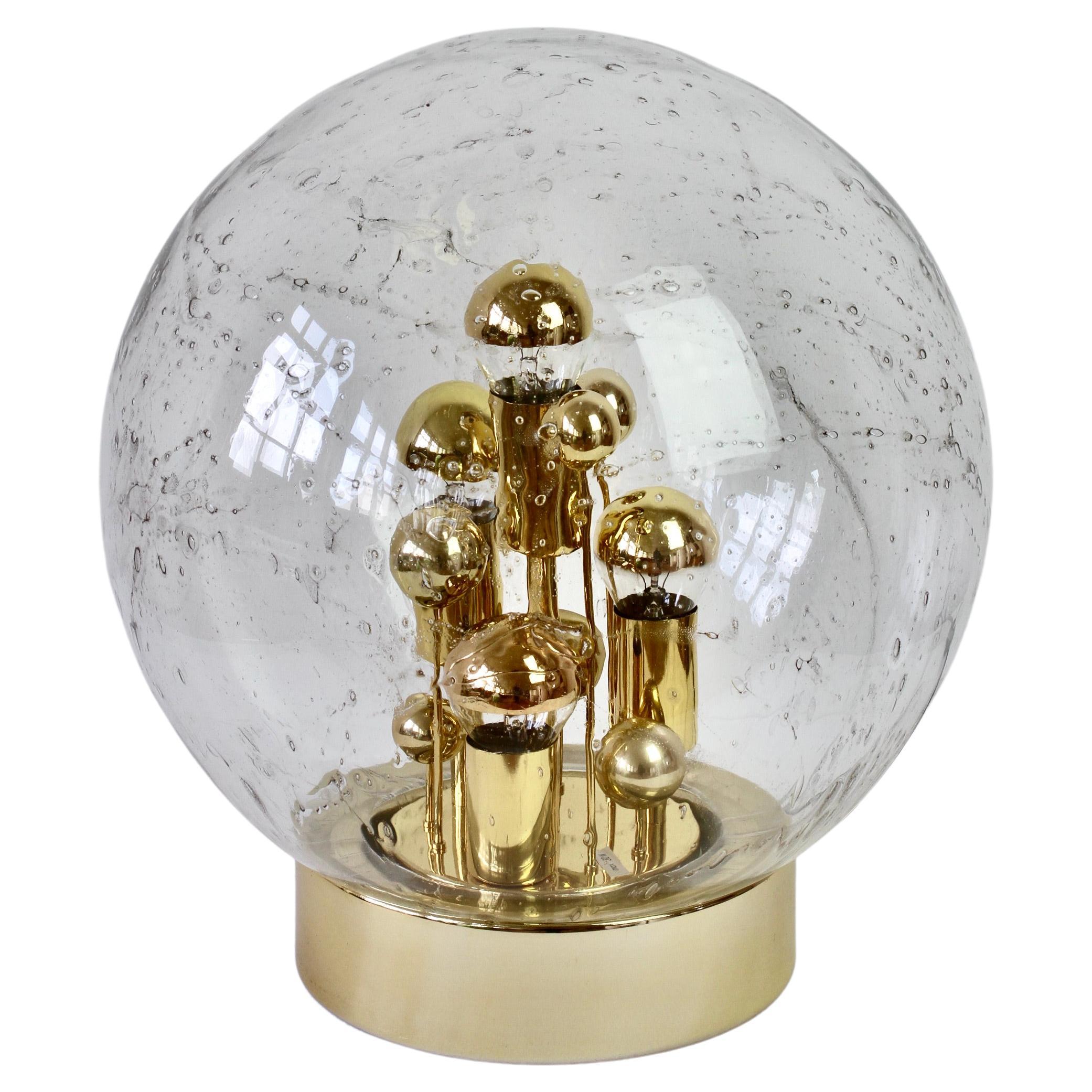 Doria 1970s Large Murano Glass Globe Round Brass Flush Mount Table Light Lamp (lampe de table encastrée) en vente