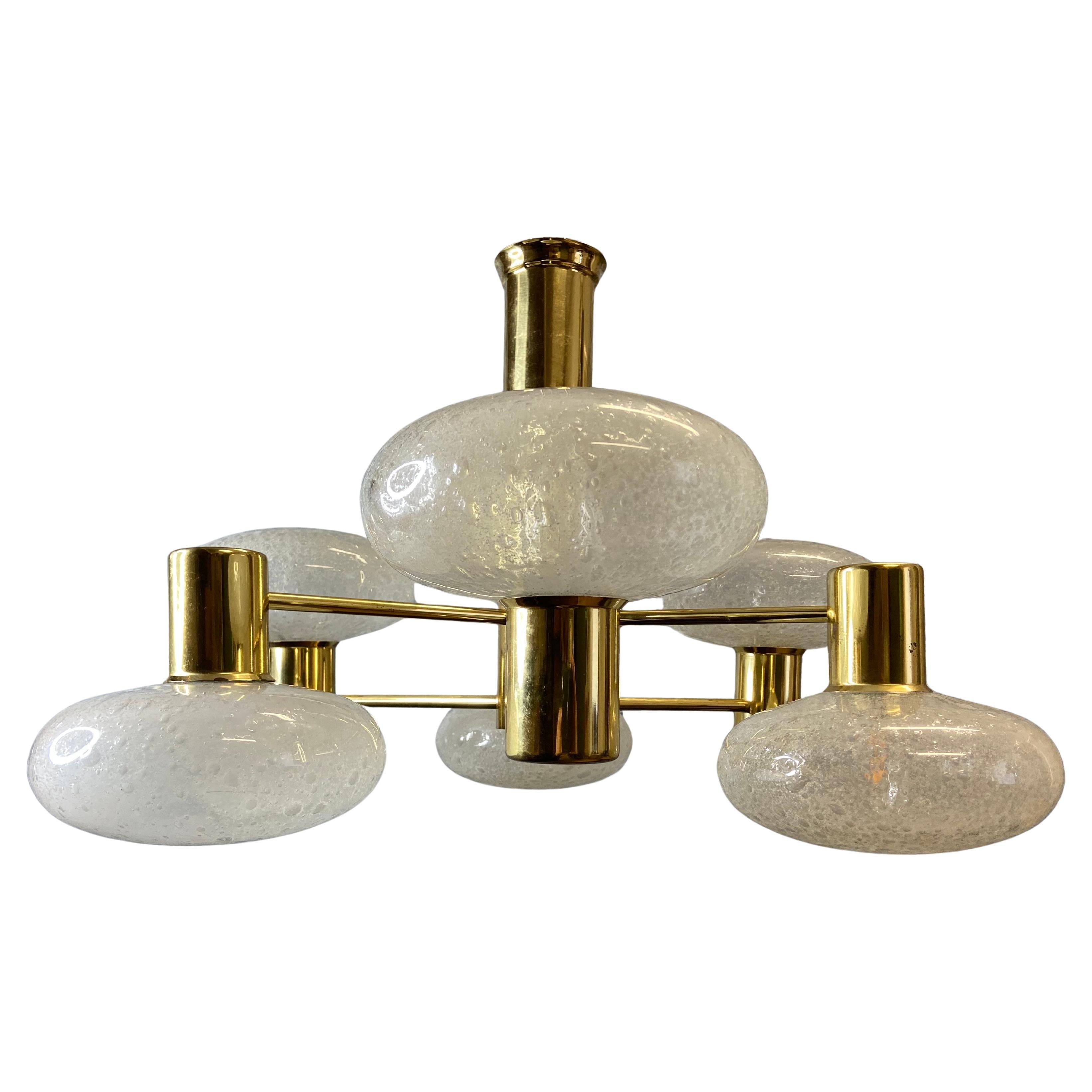 Lustre Doria avec sphériques en verre soufflé à la main sur cadre en laiton à 6 bras, Allemagne en vente