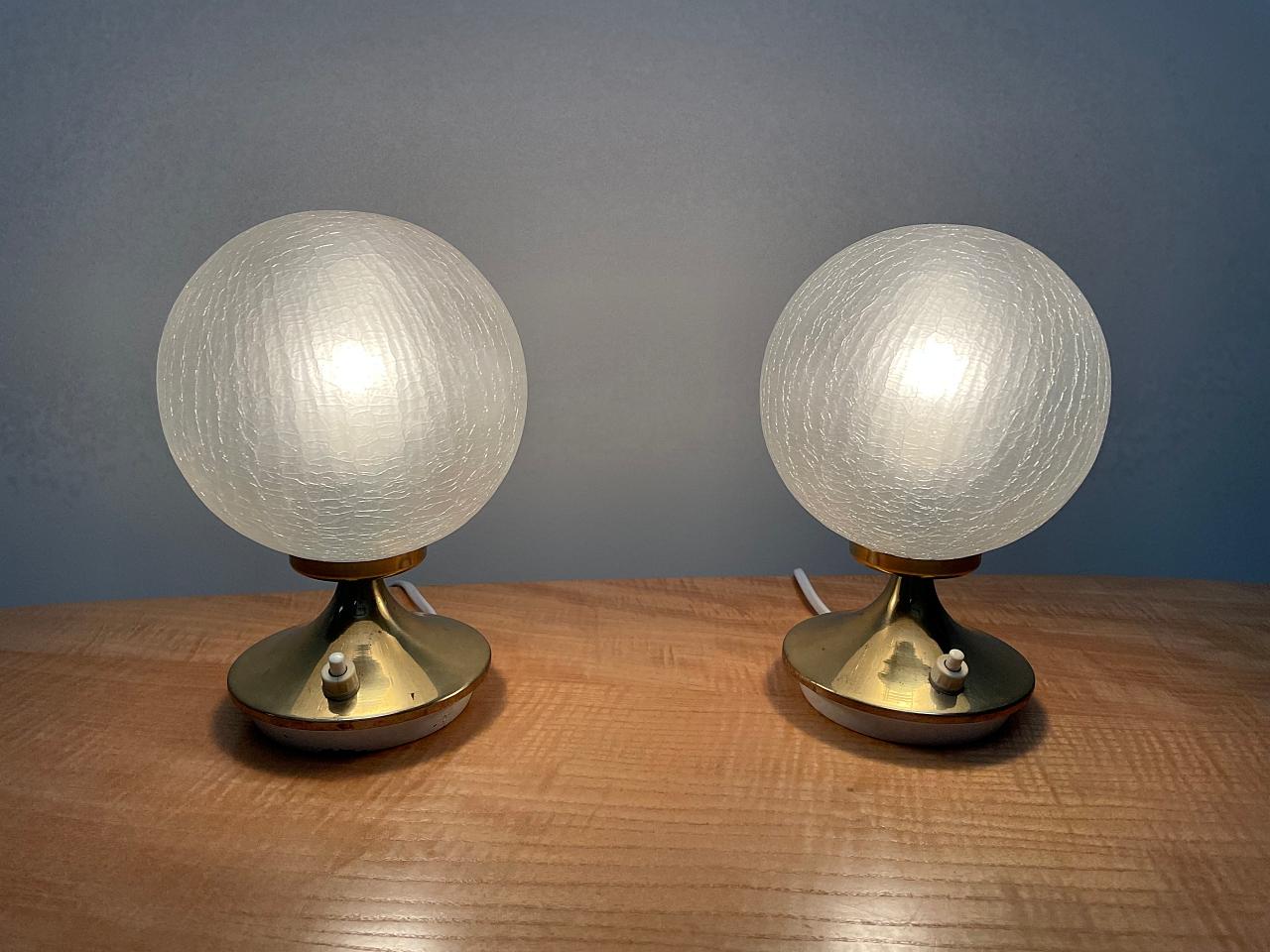 Space Age DORIA Crackle Ice Glass & Polished Brass Globe Nightstand Lamps, 1960s, Germany For Sale