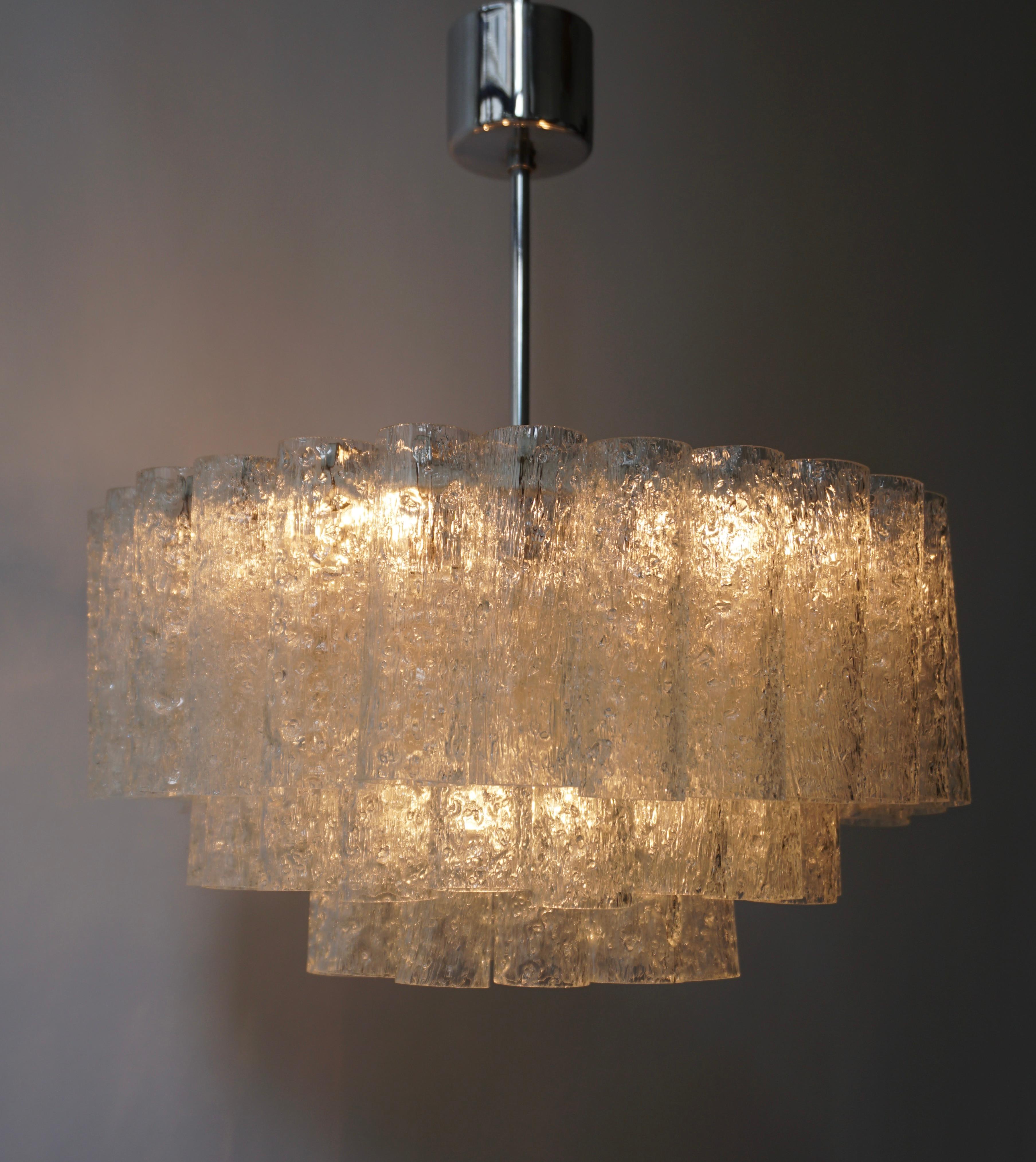 Doria Glass Tube Chandelier, 1960s, Germany In Good Condition For Sale In Antwerp, BE