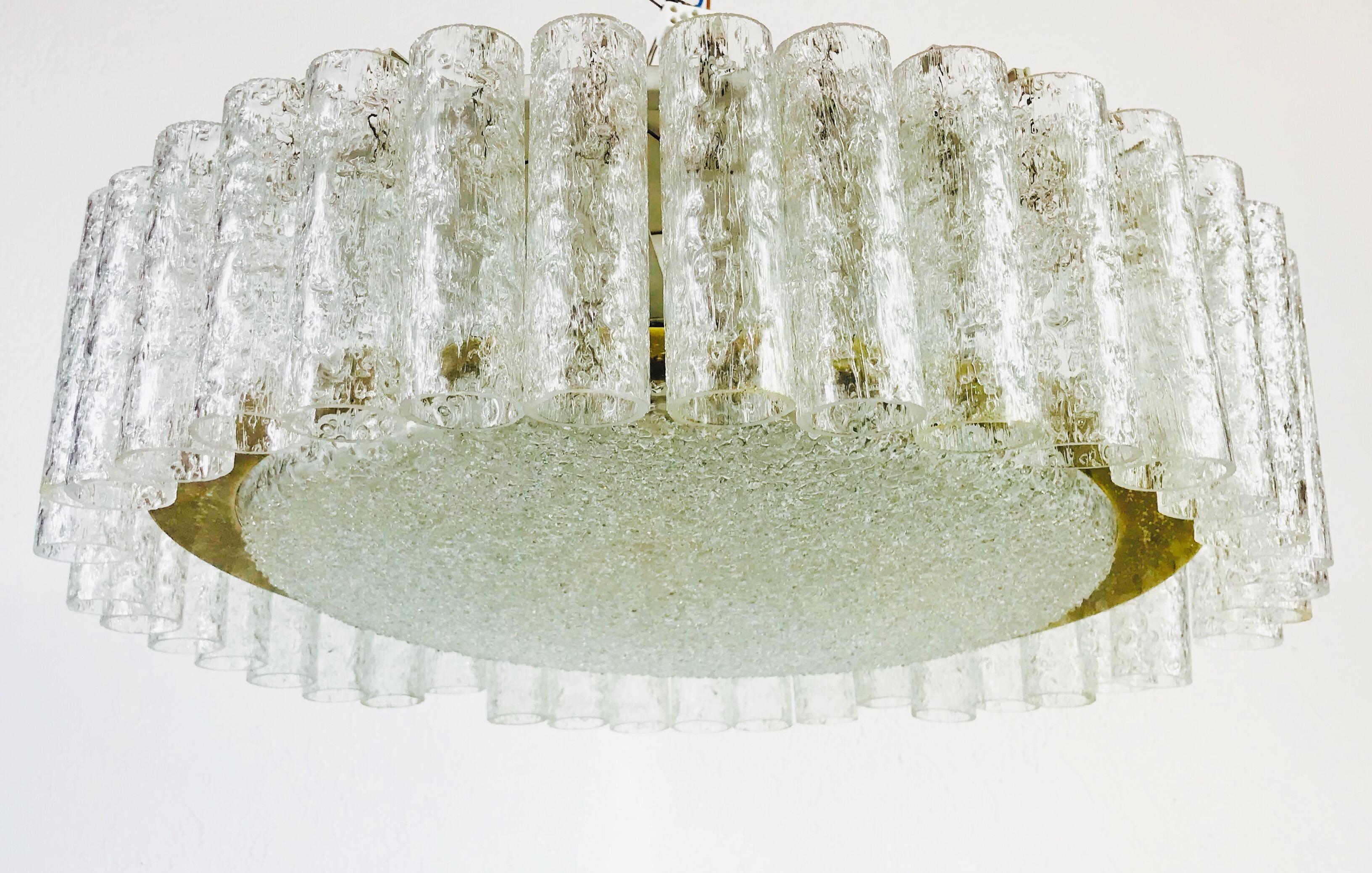 Doria Large Crystal Ice Glass Flush Mount, circa 1960s In Good Condition In Hagenbach, DE