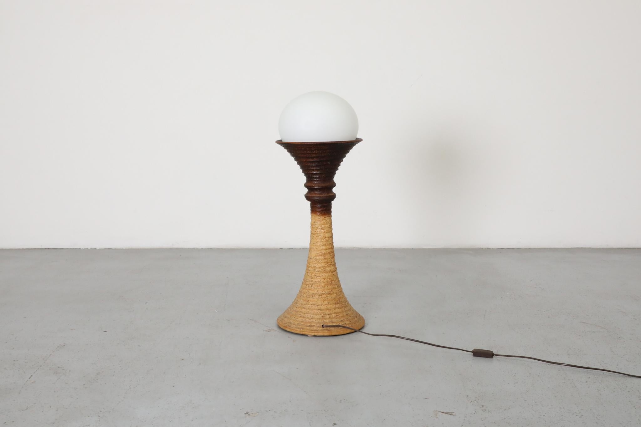 Fine XX secolo Lampada da terra in ceramica di Doria Leuchten, anni '70 in vendita