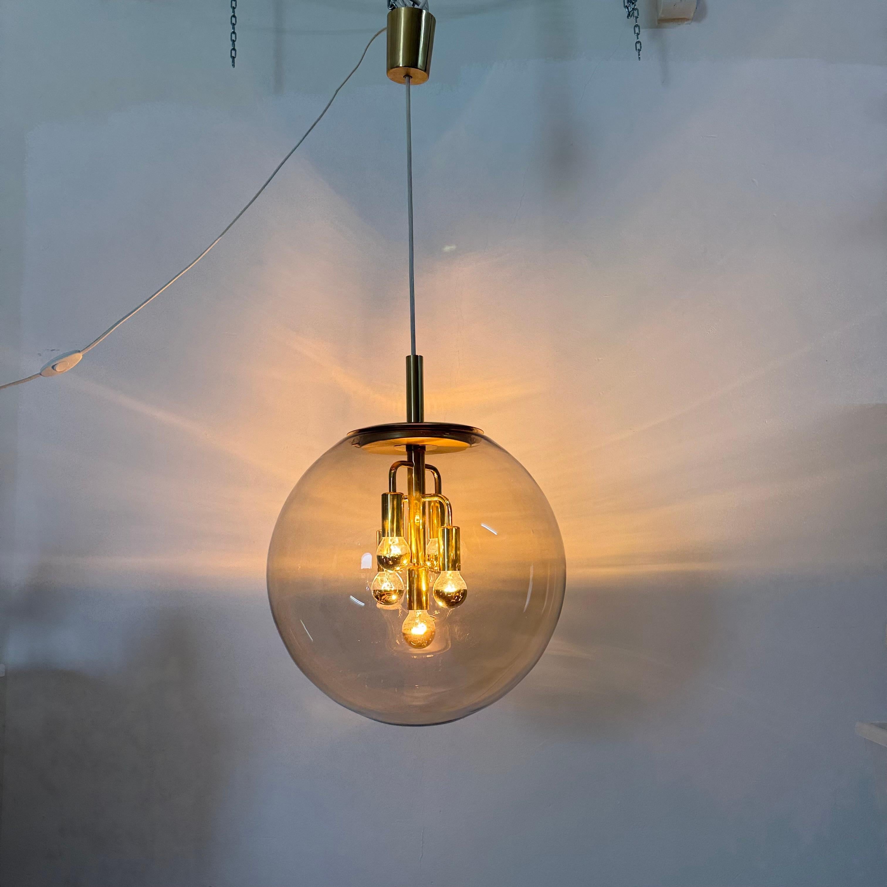 Doria Leuchten globe glass hanging lamp , 1970s In Good Condition For Sale In Delft, NL