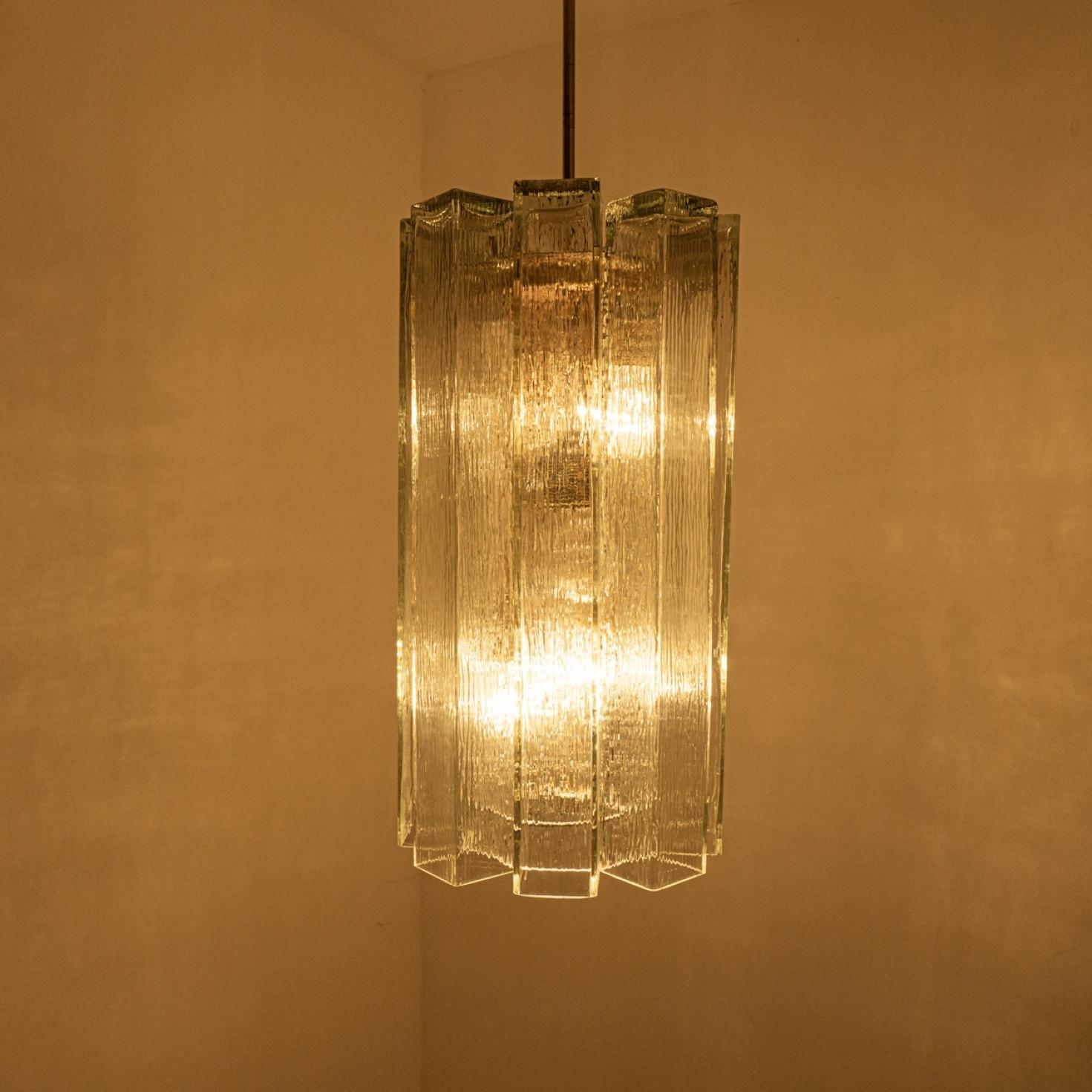 Ciondolo in vetro e ottone Doria Ribbled, Germania, anni '60 in vendita 6