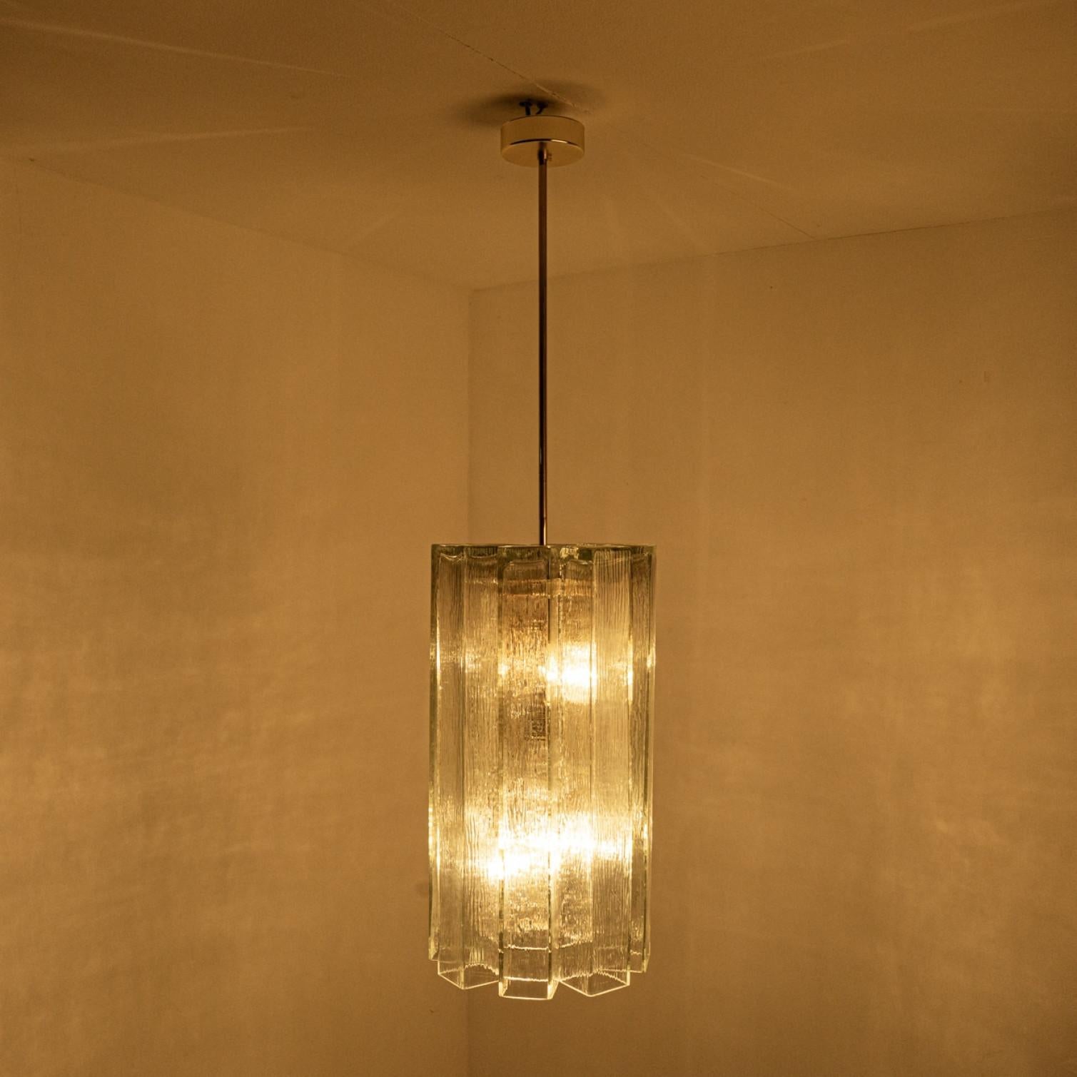 Ciondolo in vetro e ottone Doria Ribbled, Germania, anni '60 in vendita 7