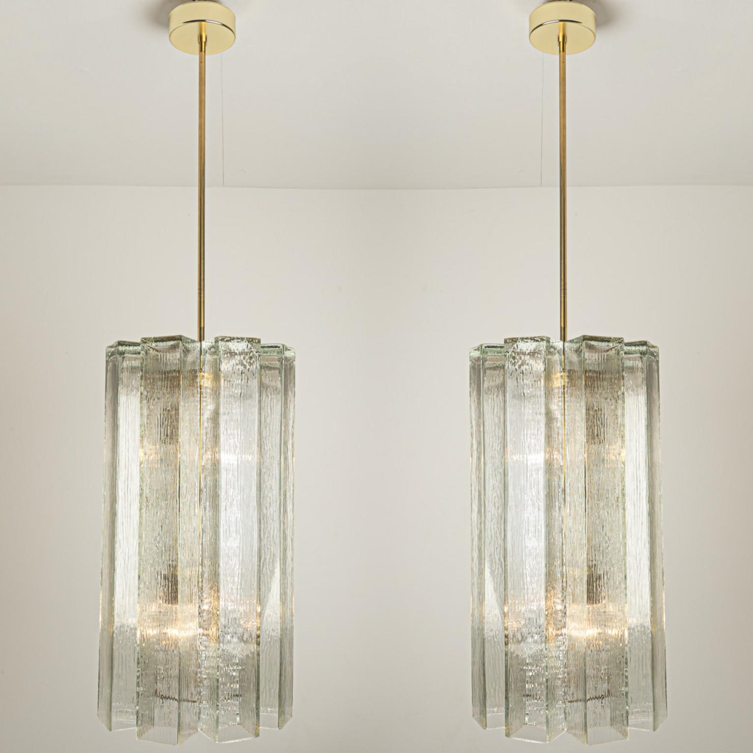 Tedesco Ciondolo in vetro e ottone Doria Ribbled, Germania, anni '60 in vendita