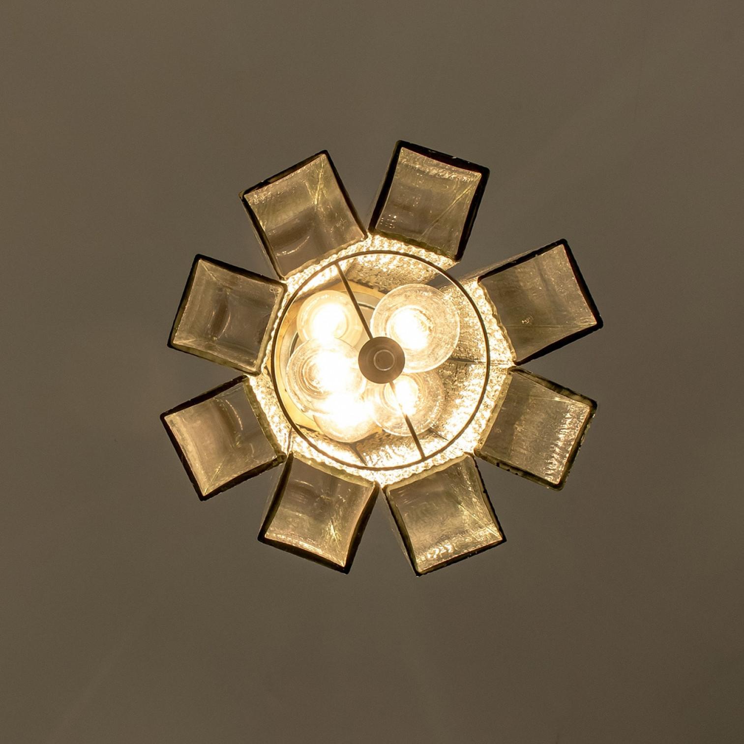 Pendentif Doria en verre strié et chrome, Allemagne, années 1960 en vente 9