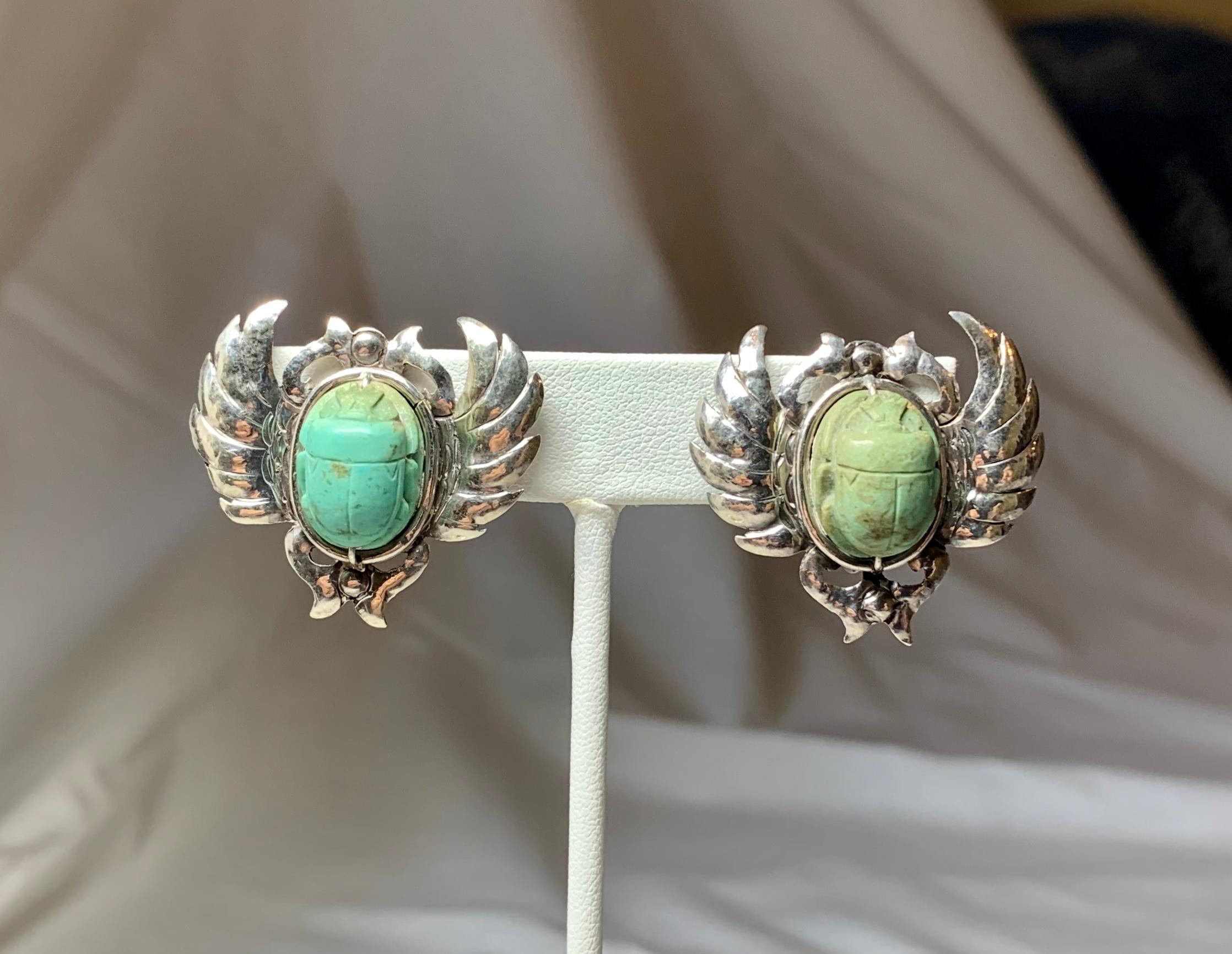 Doris Cliff Egyptian Revival Scarab Earrings Brooch Sterling Silver Faience In Excellent Condition For Sale In New York, NY