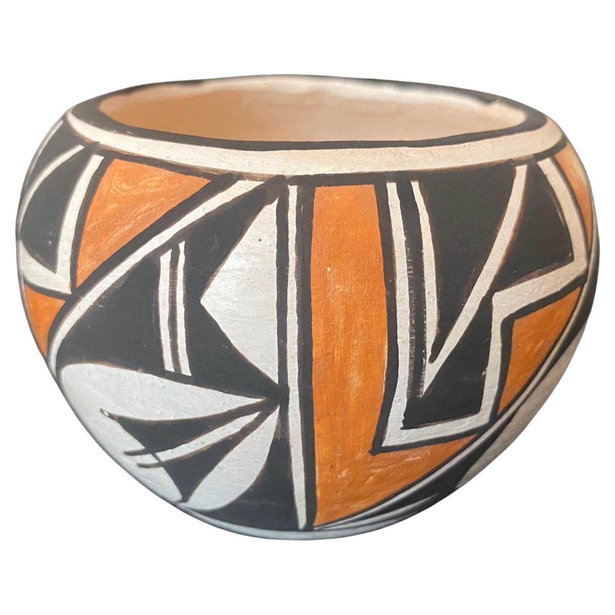 Doris Concho Patricio Signed Native American Acoma Pueblo Southwest Pottery Bowl