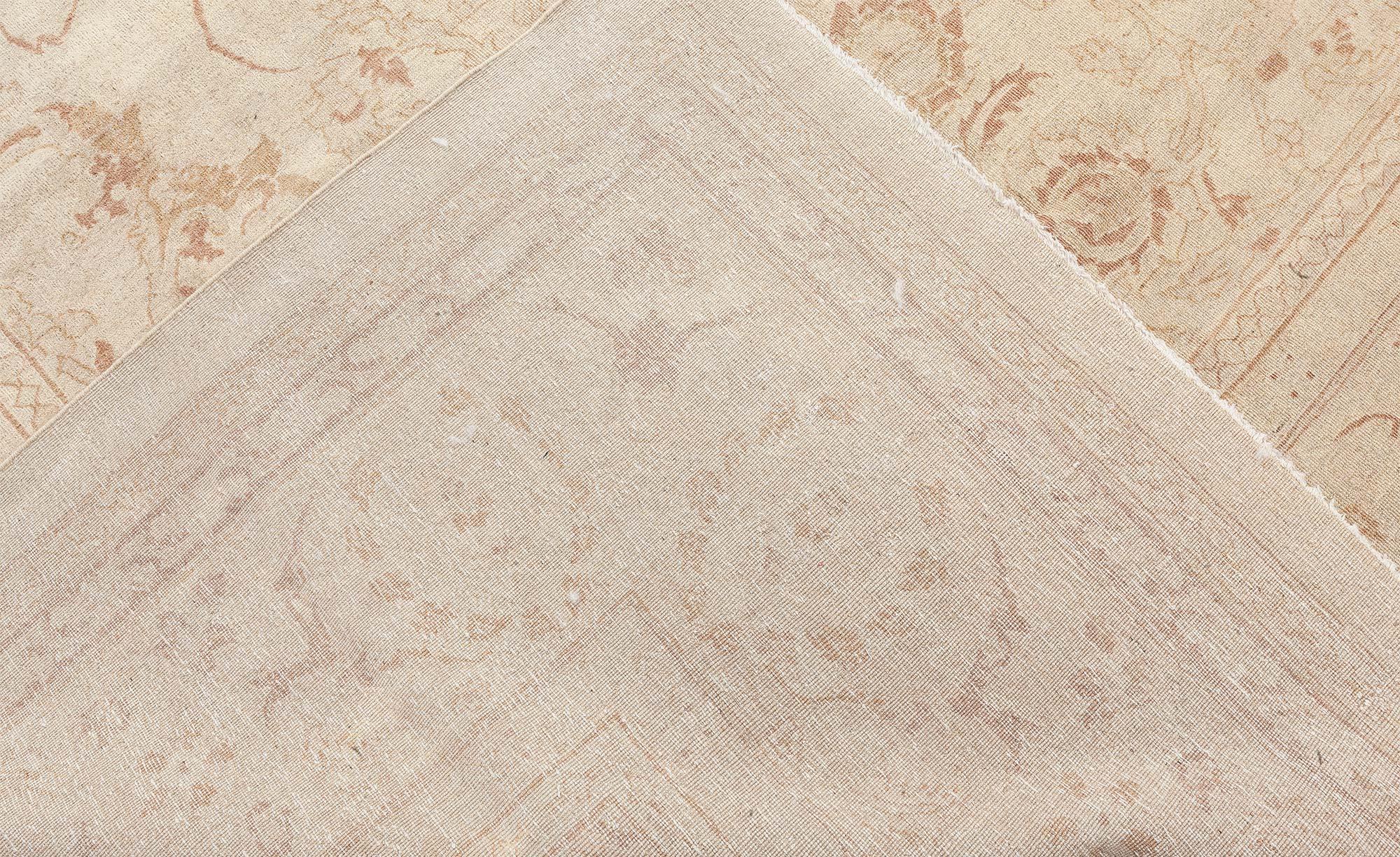 Doris Leslie Blau Tappeto antico oversize indiano Amritsar del 1880 in vendita 1