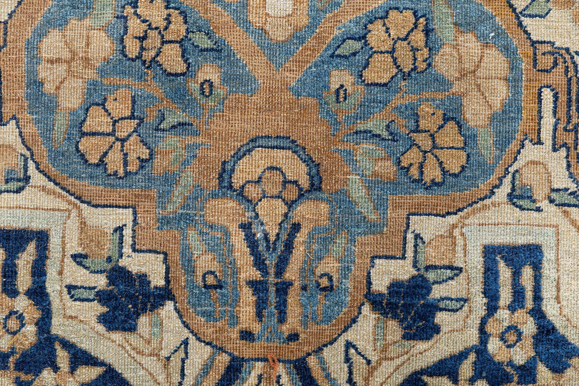 Authentischer handgefertigter persischer Kirman-Teppich aus botanischer Wolle aus den 1900er Jahren
Größe: 9'9