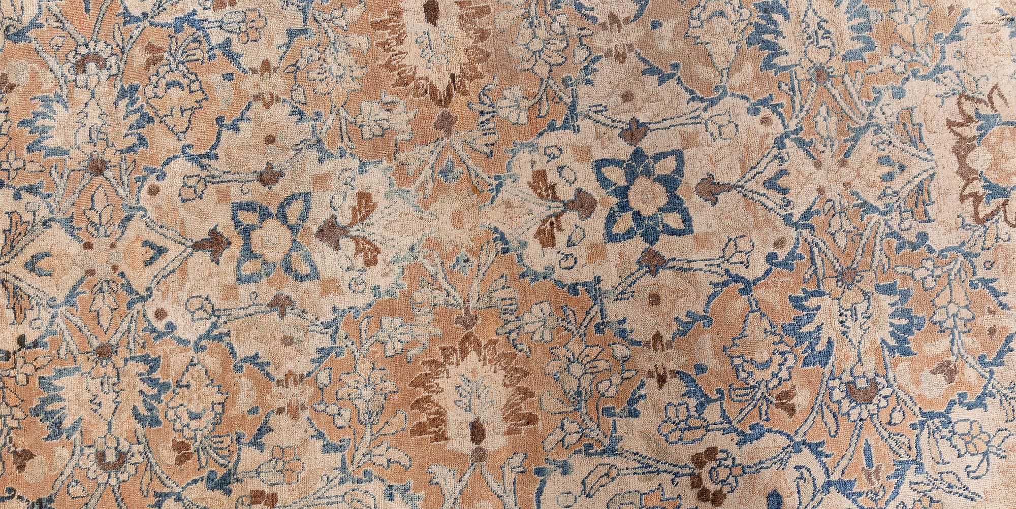 Doris Leslie Blau 1900s Persisch Meshad Botanisch Blau Braun Handgeknüpft Wollteppich (20. Jahrhundert) im Angebot