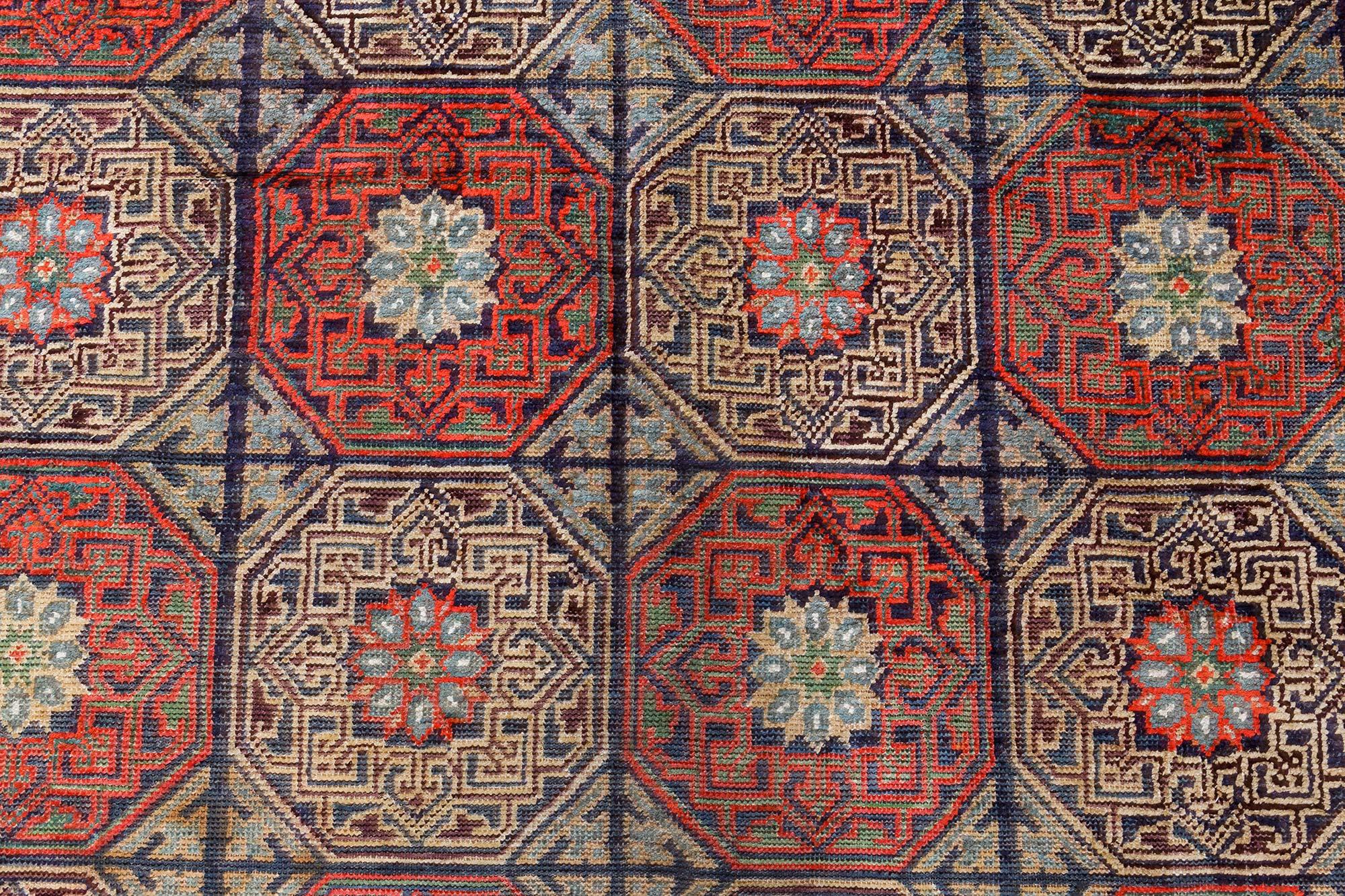19th century bold Chinese silk rug in red, black, beige and brown
Size: 5'7