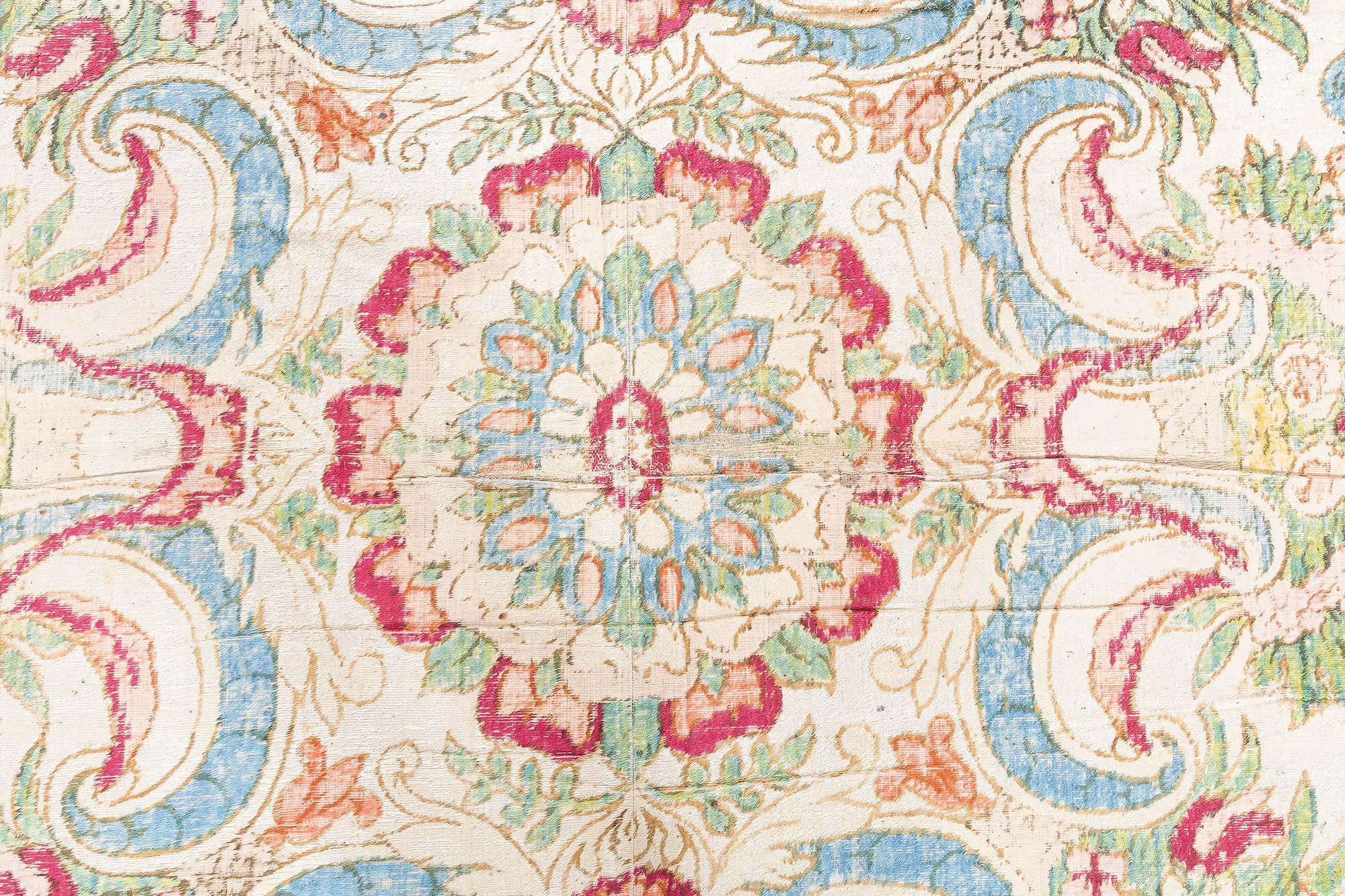 Doris Leslie Blau Tapis de table en soie européen du XIXe siècle Bon état - En vente à New York, NY