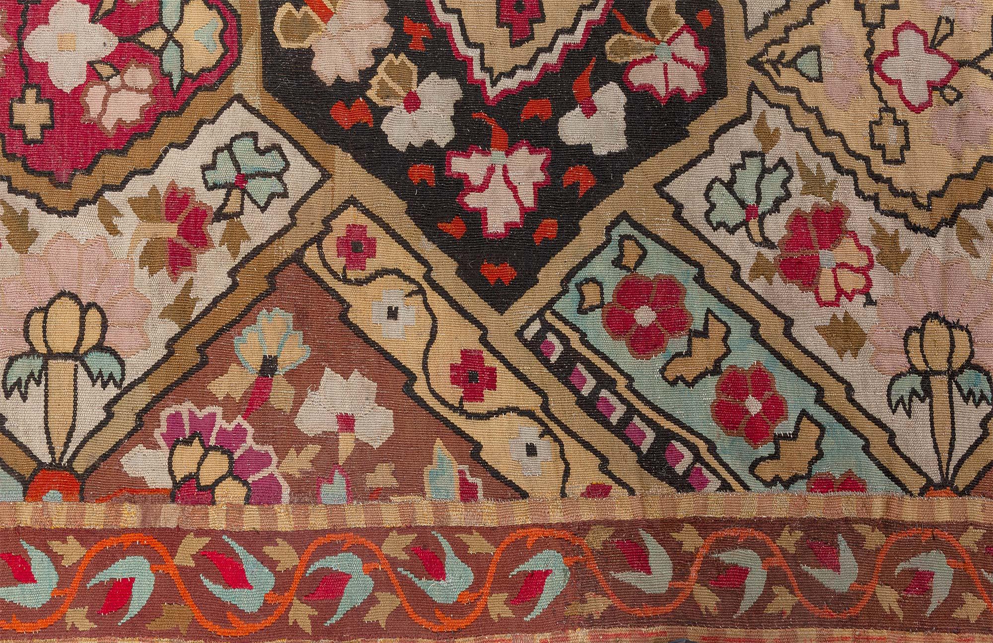 Doris Leslie Blau Tappeto Aubusson Botanico Francese del XIX secolo fatto a mano In condizioni buone in vendita a New York, NY