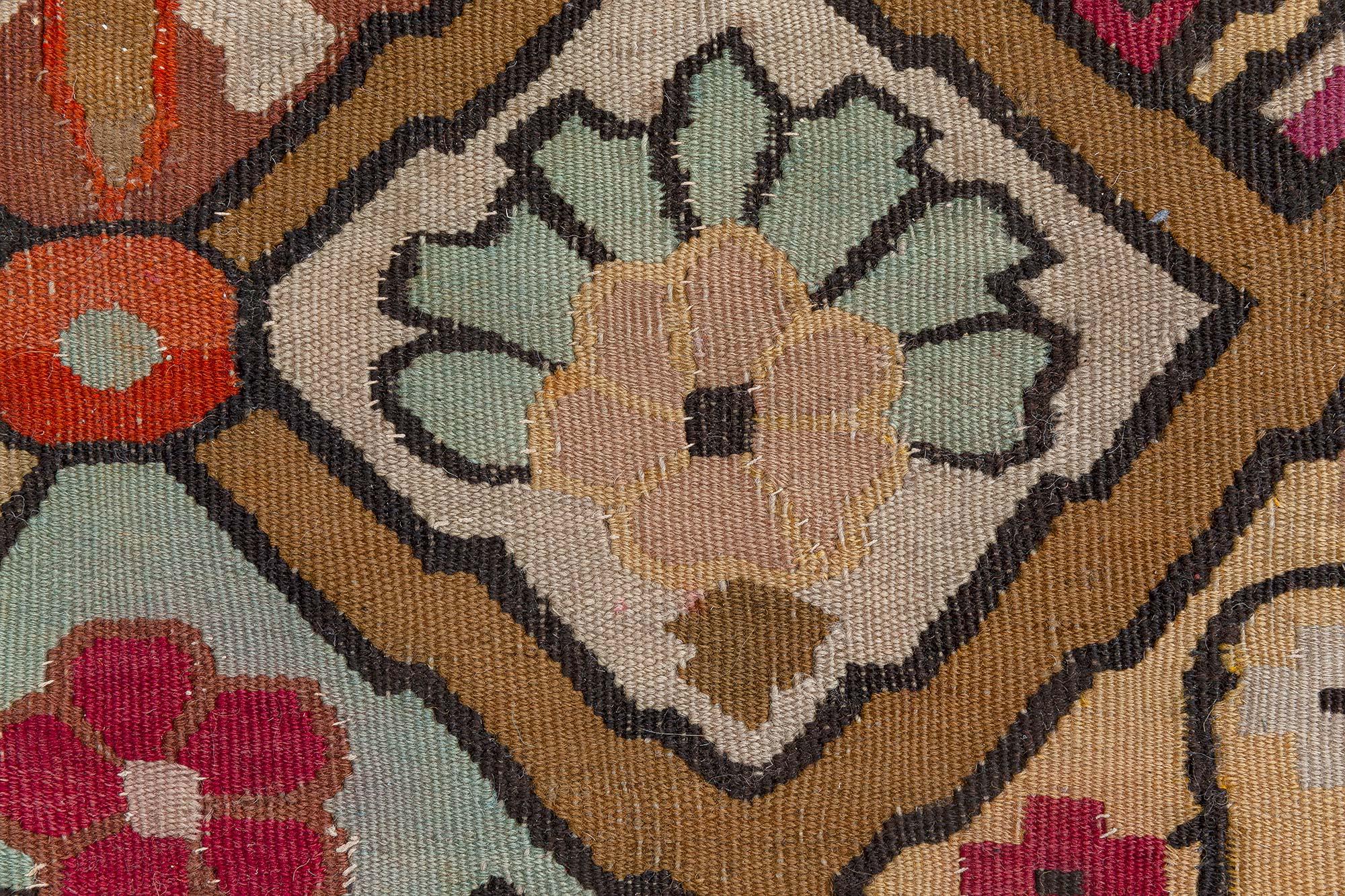 Doris Leslie Blau Tappeto Aubusson Botanico Francese del XIX secolo fatto a mano in vendita 4