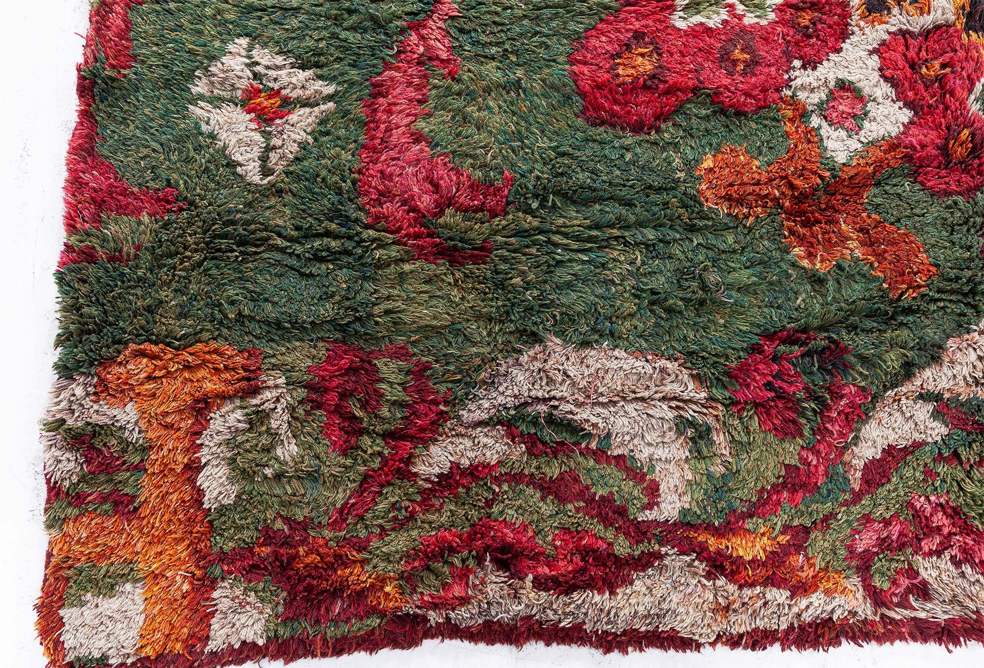 Aubusson Doris Leslie Blau 19th Century French Green Red fragment Rug For Sale