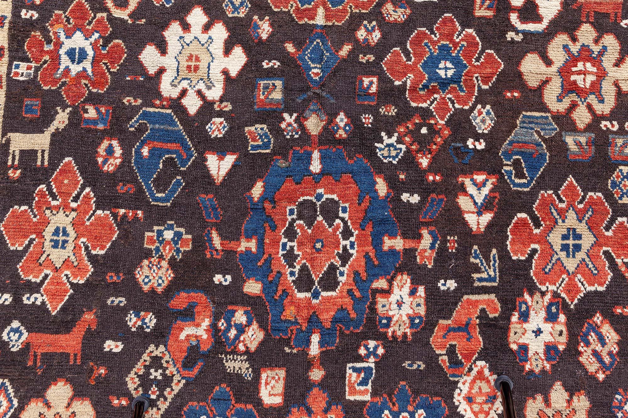 Ancien tapis de course Karabagh du 19ème siècle - Caucase, Circa 1880
Taille : 6'9