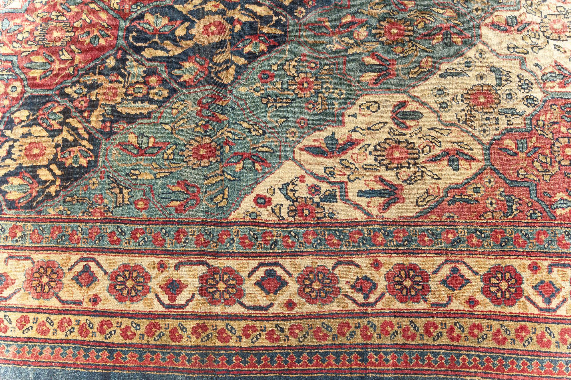 Doris Leslie Blau Tappeto in lana intrecciata a mano del XIX secolo Kirman rosso e blu in vendita 1