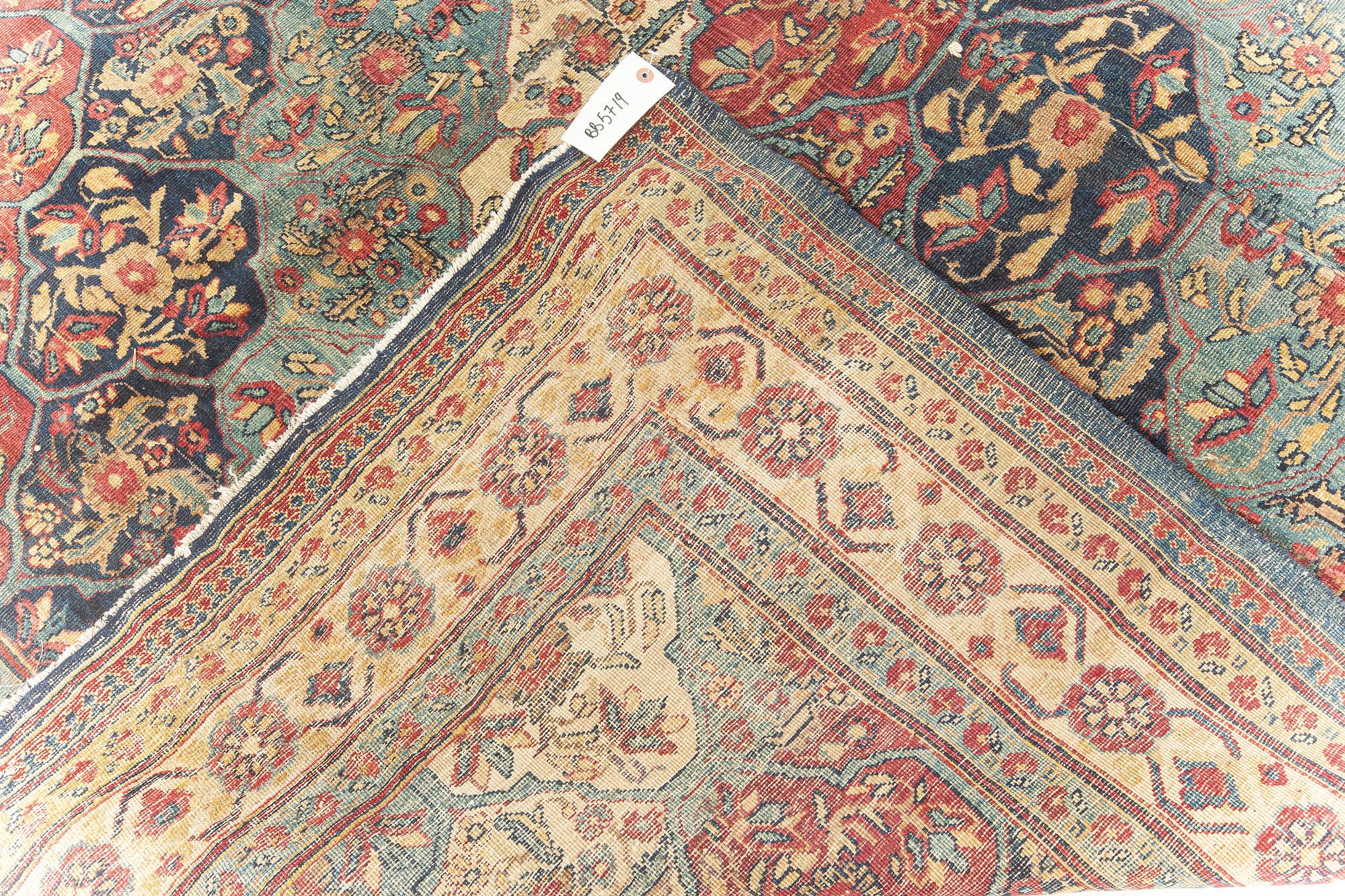 Doris Leslie Blau Tappeto in lana intrecciata a mano del XIX secolo Kirman rosso e blu in vendita 3