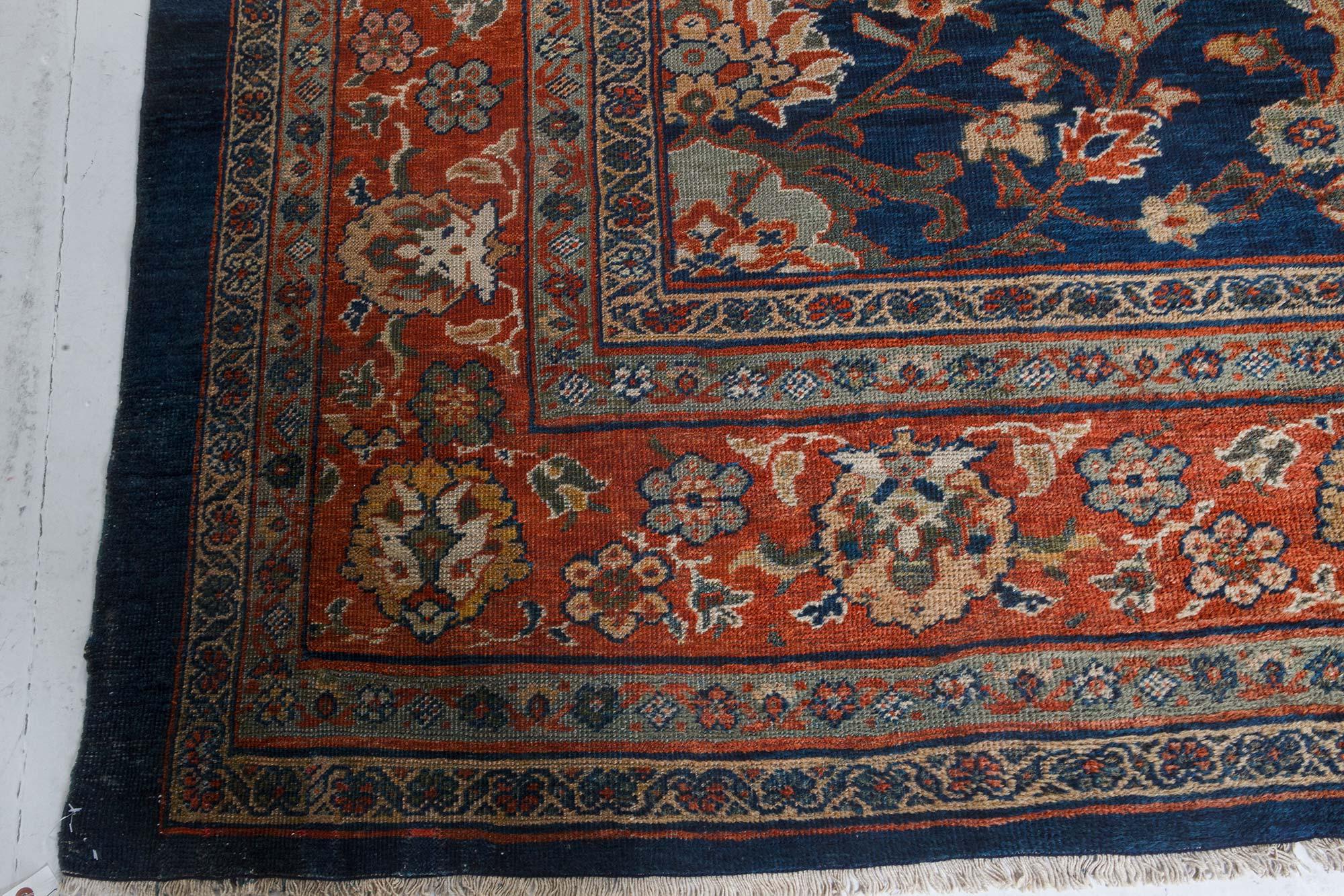 Authentischer persischer Sultanabad-Teppich aus blauer und roter handgeknüpfter Wolle aus dem 19.
Größe: 12'6