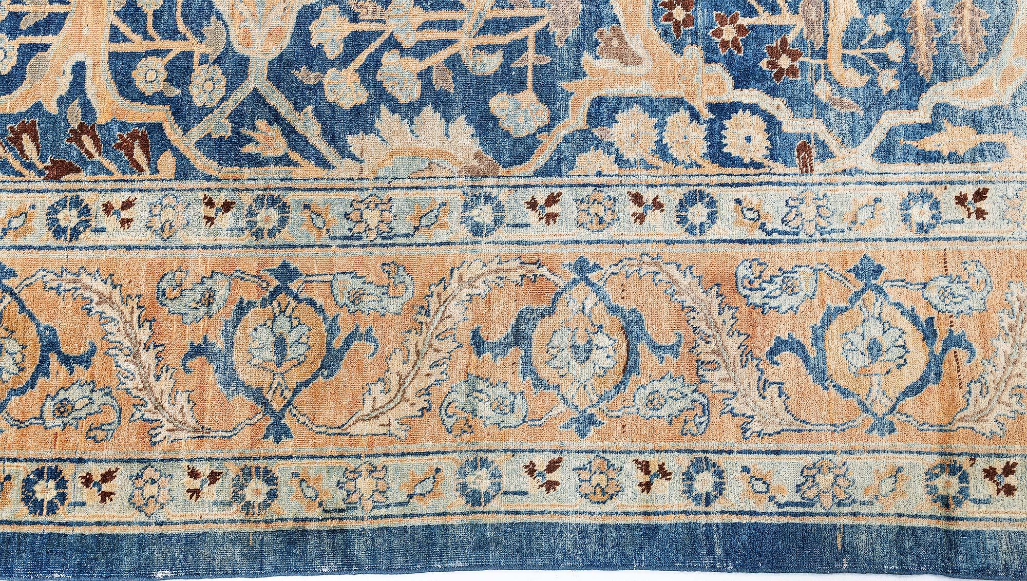 Doris Leslie Blauer persischer Täbris-Wollteppich aus dem 19. Jahrhundert, handgefertigt im Angebot 3