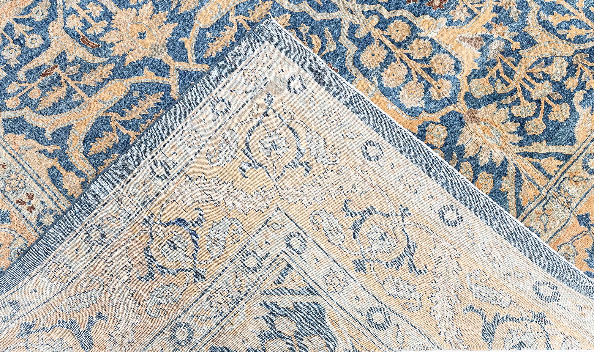 Doris Leslie Blauer persischer Täbris-Wollteppich aus dem 19. Jahrhundert, handgefertigt im Angebot 5